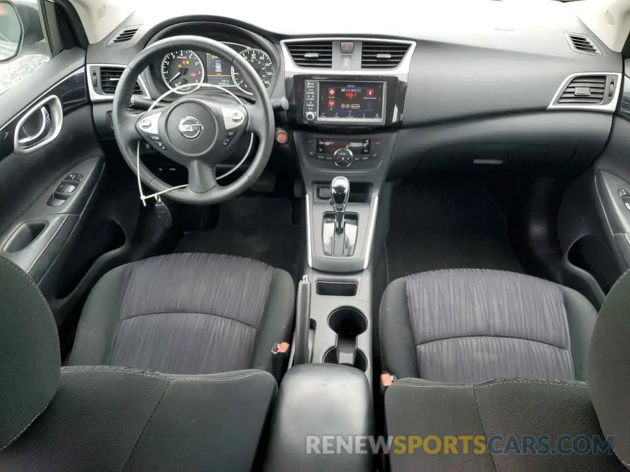 8 Фотография поврежденного автомобиля 3N1AB7AP9KY404722 NISSAN SENTRA 2019