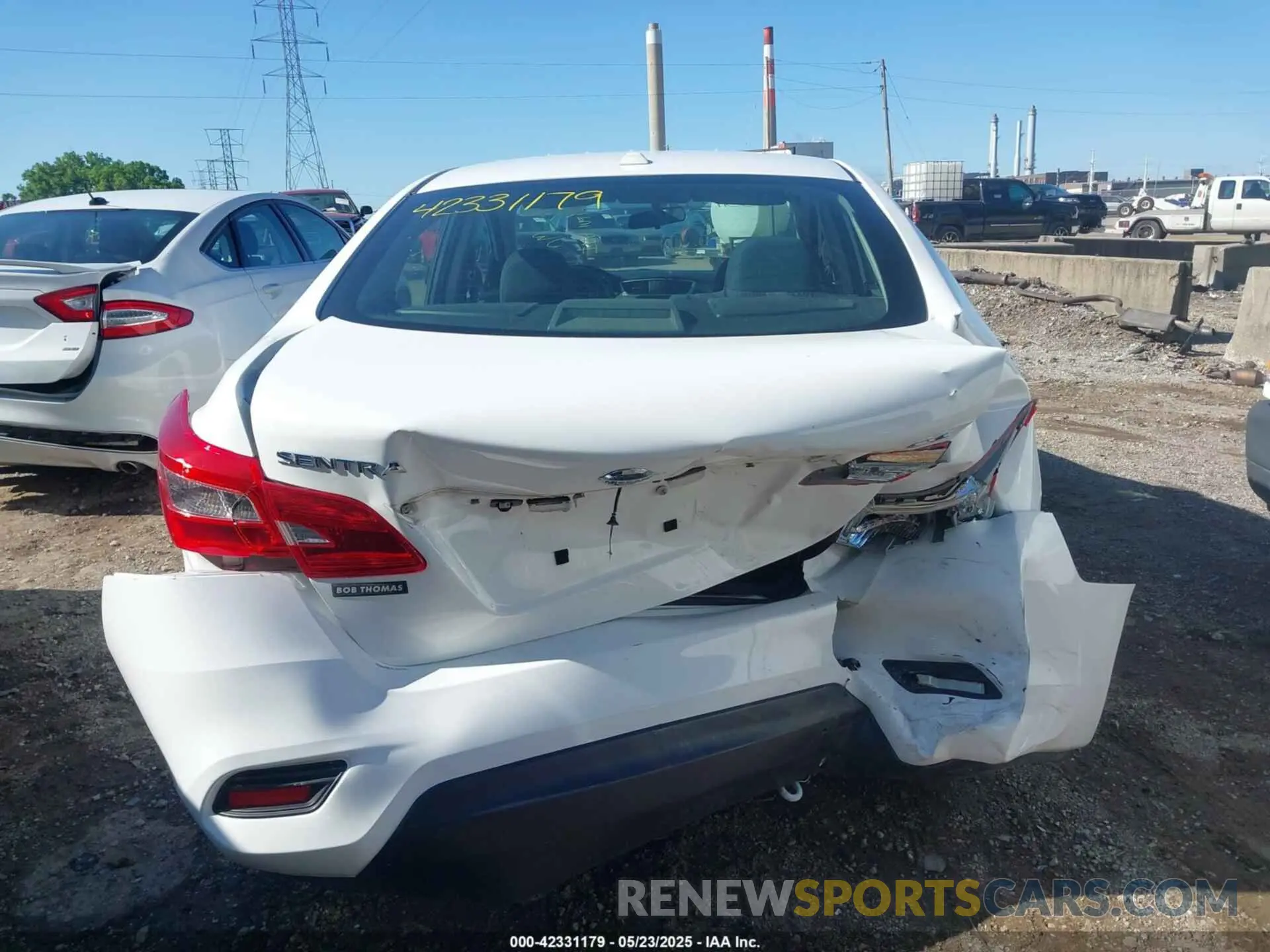 16 Photograph of a damaged car 3N1AB7AP9KY420452 NISSAN SENTRA 2019