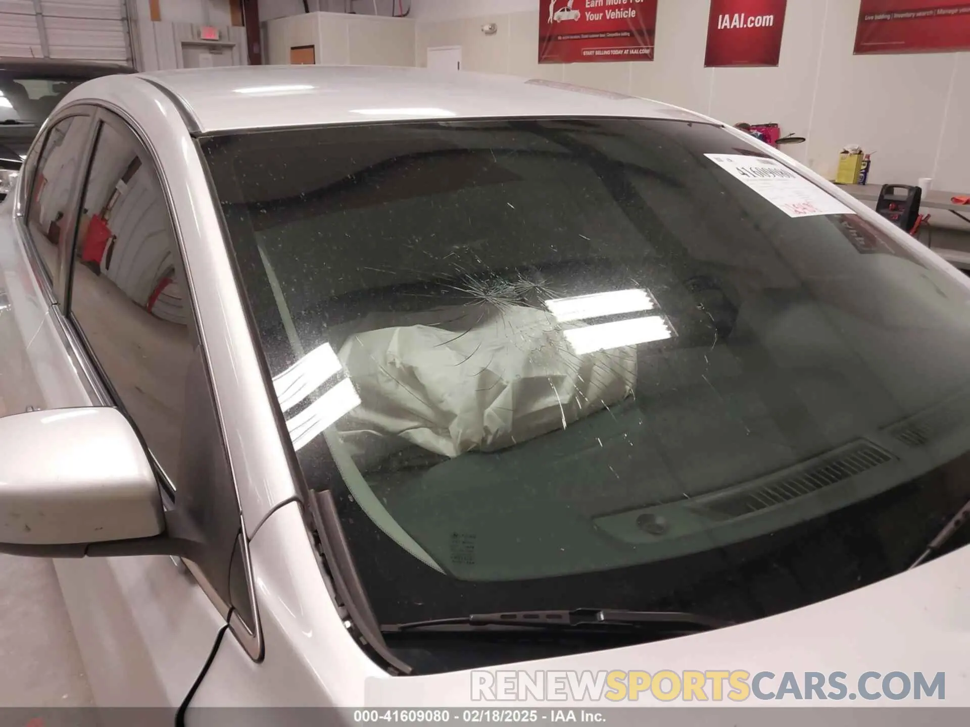 22 Photograph of a damaged car 3N1AB7AP9KY427322 NISSAN SENTRA 2019