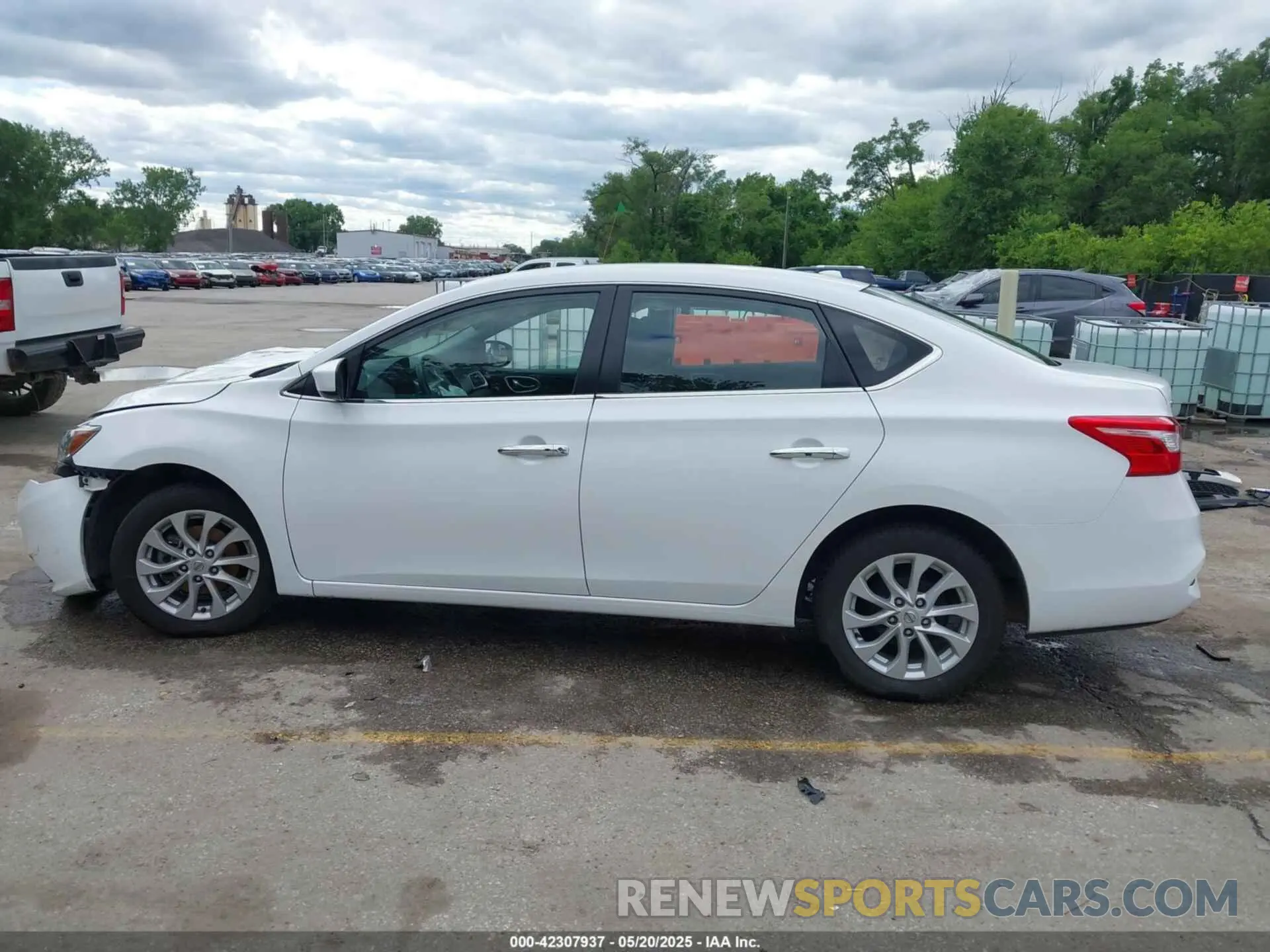14 Photograph of a damaged car 3N1AB7AP9KY437963 NISSAN SENTRA 2019