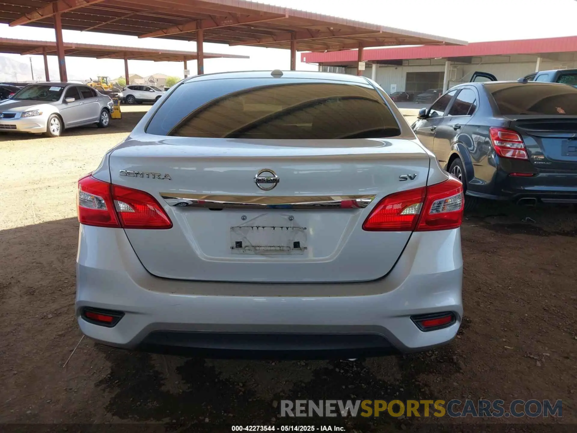 15 Photograph of a damaged car 3N1AB7APXKL621919 NISSAN SENTRA 2019