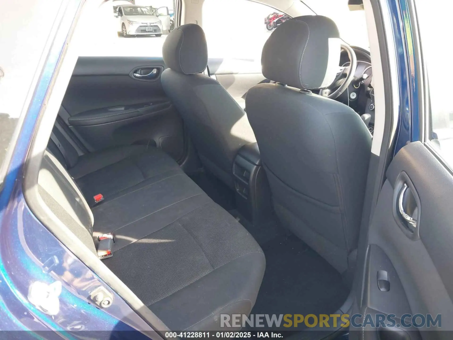 8 Photograph of a damaged car 3N1AB7APXKY204397 NISSAN SENTRA 2019