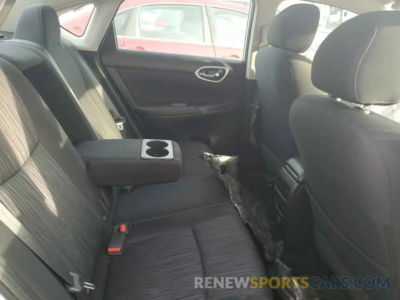 10 Photograph of a damaged car 3N1AB7APXKY239960 NISSAN SENTRA 2019