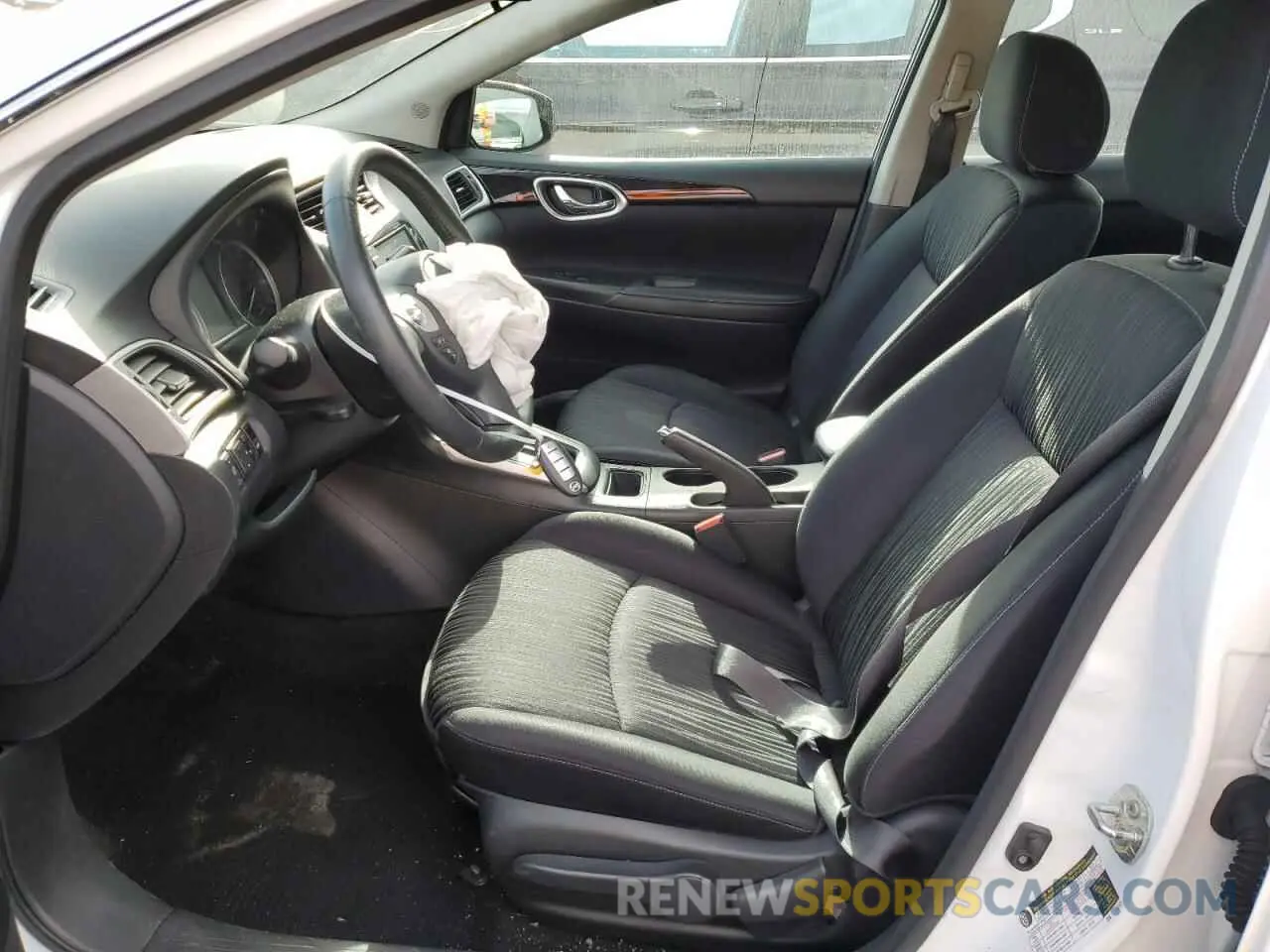 7 Photograph of a damaged car 3N1AB7APXKY258606 NISSAN SENTRA 2019