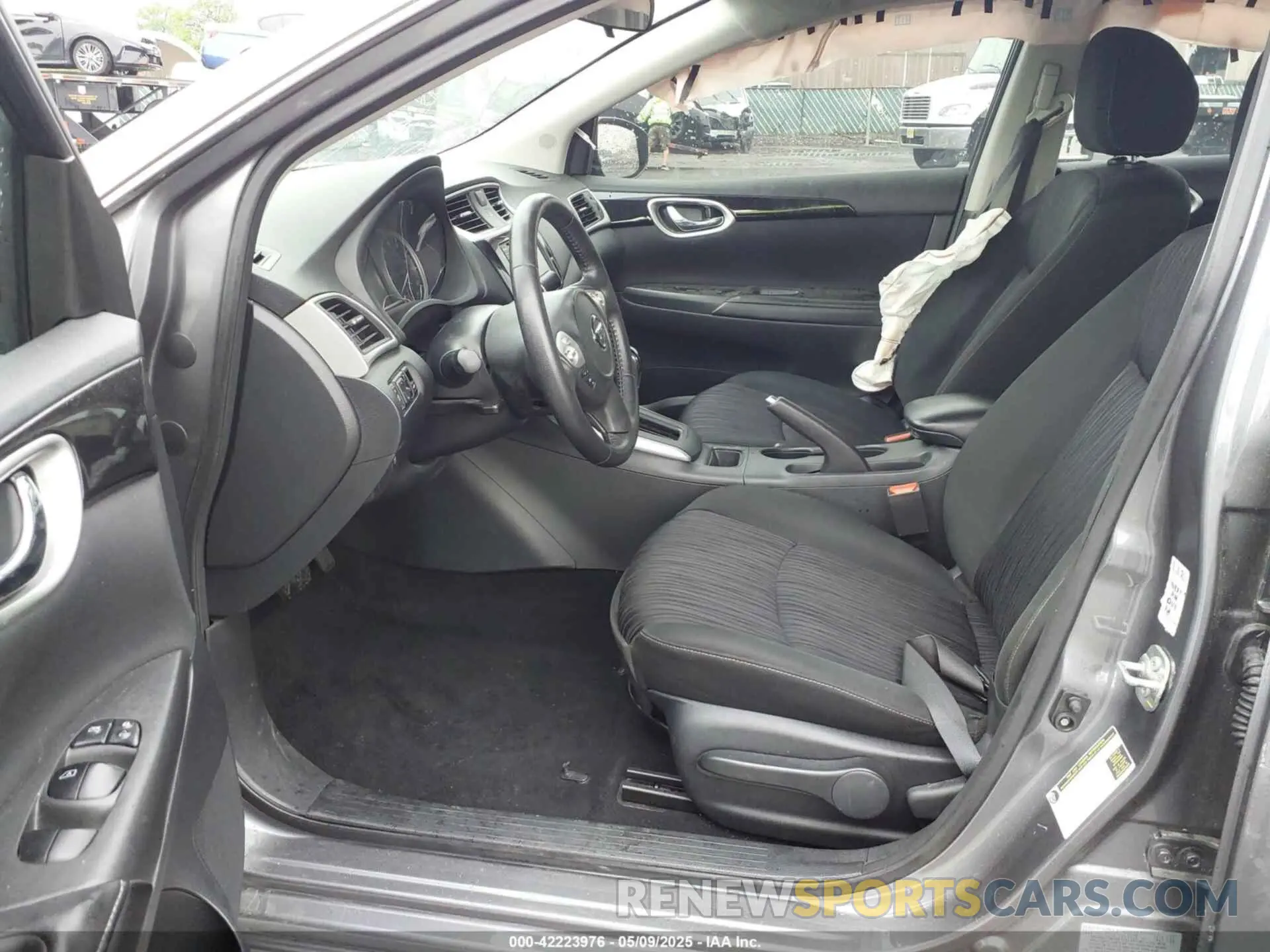 5 Фотография поврежденного автомобиля 3N1AB7APXKY295347 NISSAN SENTRA 2019