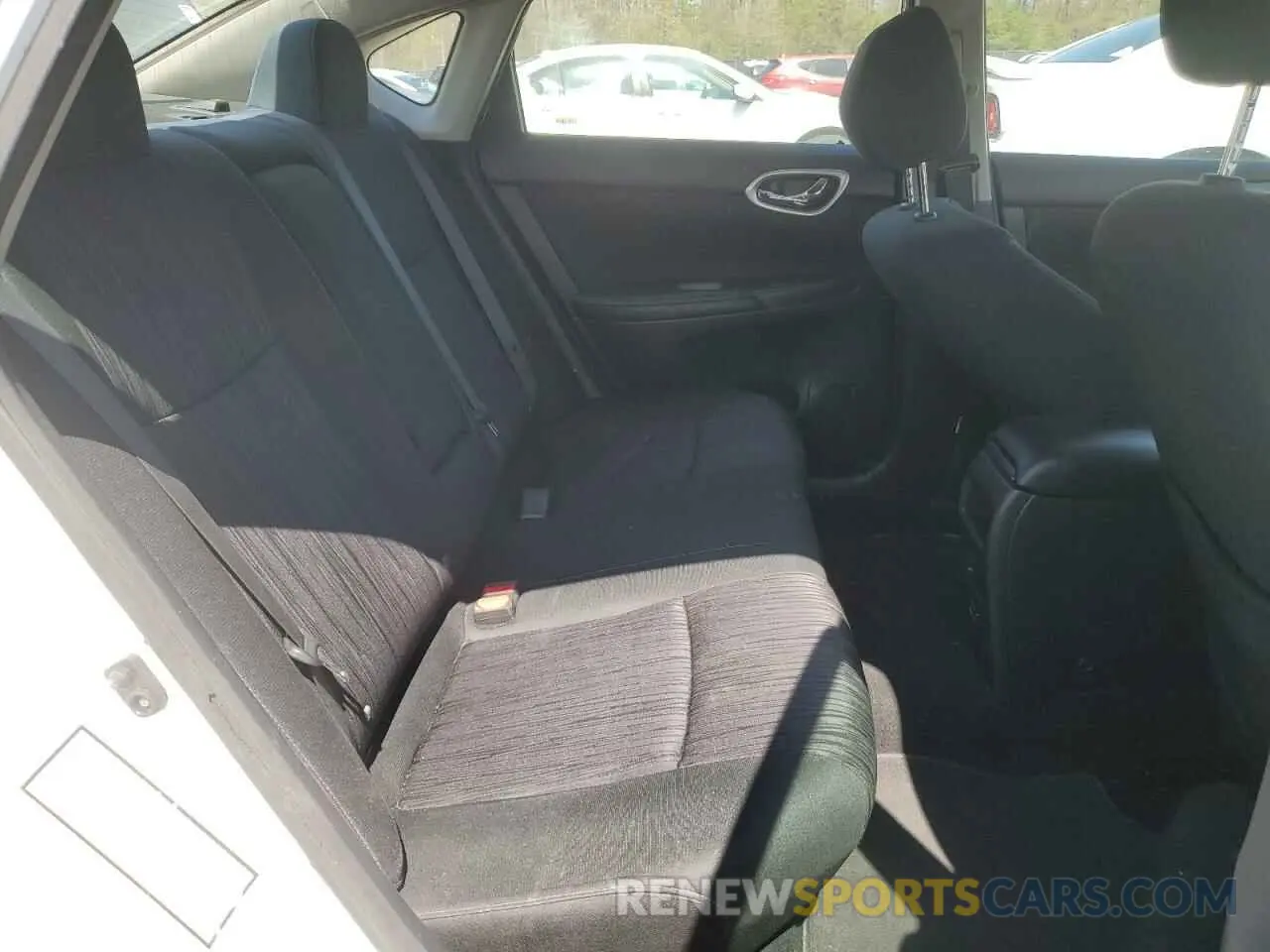 10 Photograph of a damaged car 3N1AB7APXKY315421 NISSAN SENTRA 2019