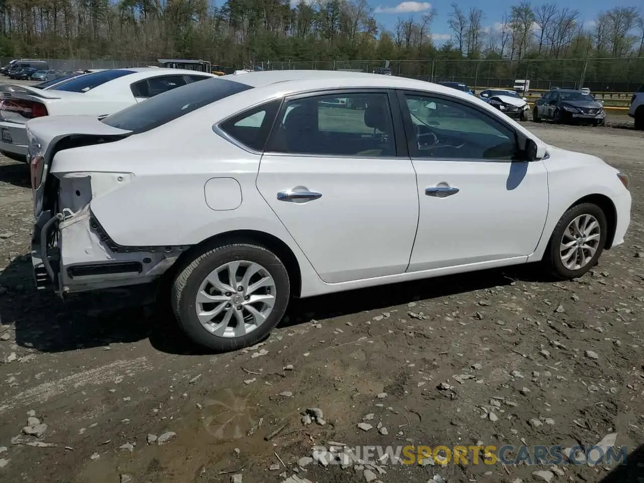 3 Photograph of a damaged car 3N1AB7APXKY315421 NISSAN SENTRA 2019
