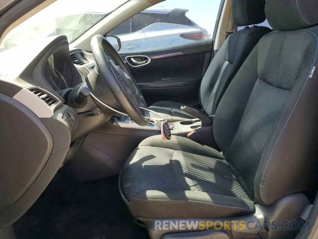 7 Фотография поврежденного автомобиля 3N1AB7APXKY318089 NISSAN SENTRA 2019