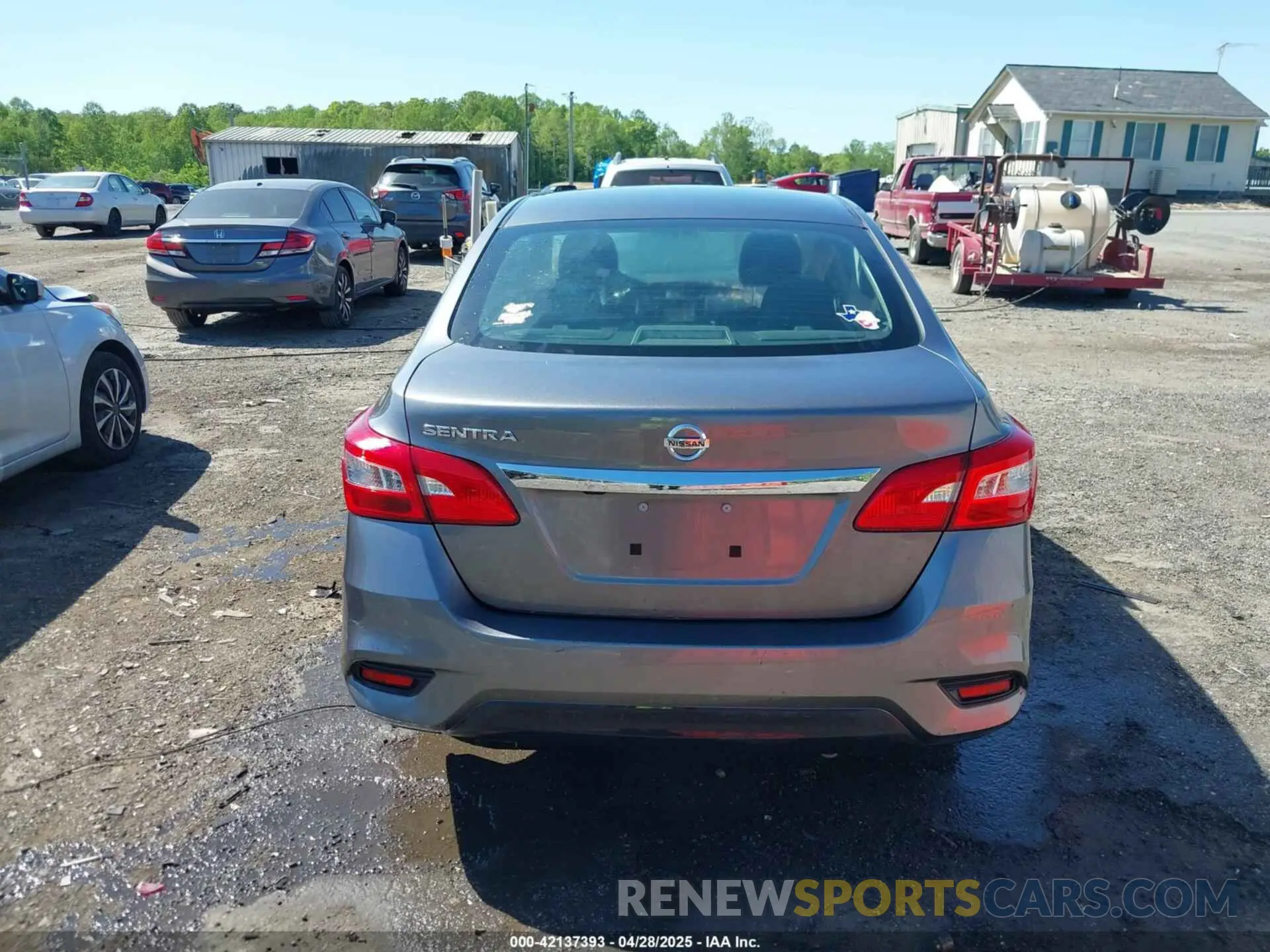 16 Photograph of a damaged car 3N1AB7APXKY320330 NISSAN SENTRA 2019