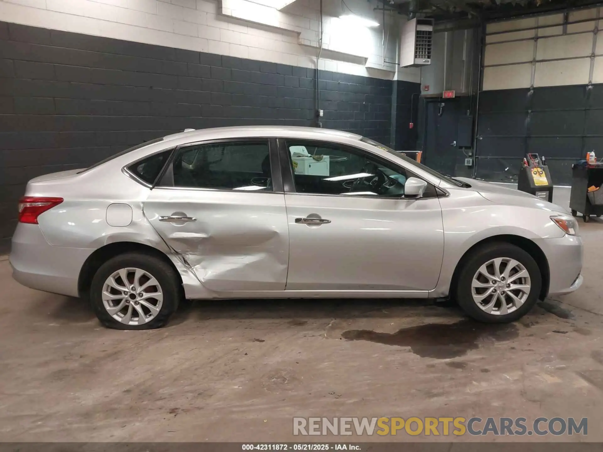 13 Фотография поврежденного автомобиля 3N1AB7APXKY353974 NISSAN SENTRA 2019