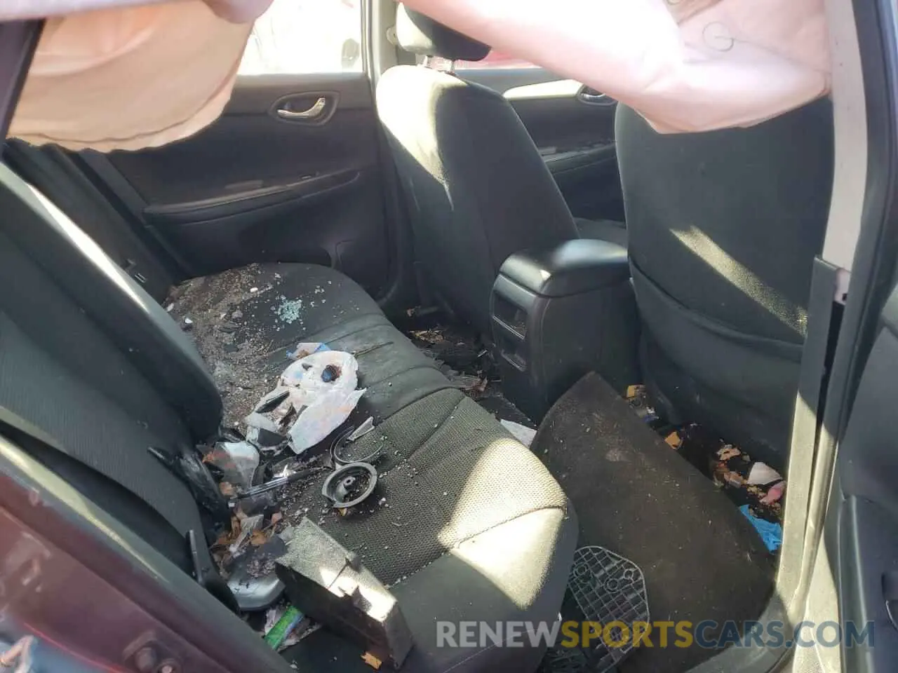 10 Photograph of a damaged car 3N1AB7APXKY359533 NISSAN SENTRA 2019