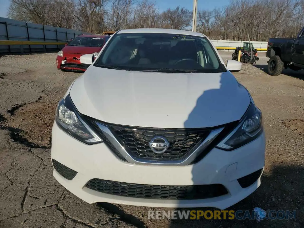 5 Photograph of a damaged car 3N1AB7APXKY366787 NISSAN SENTRA 2019