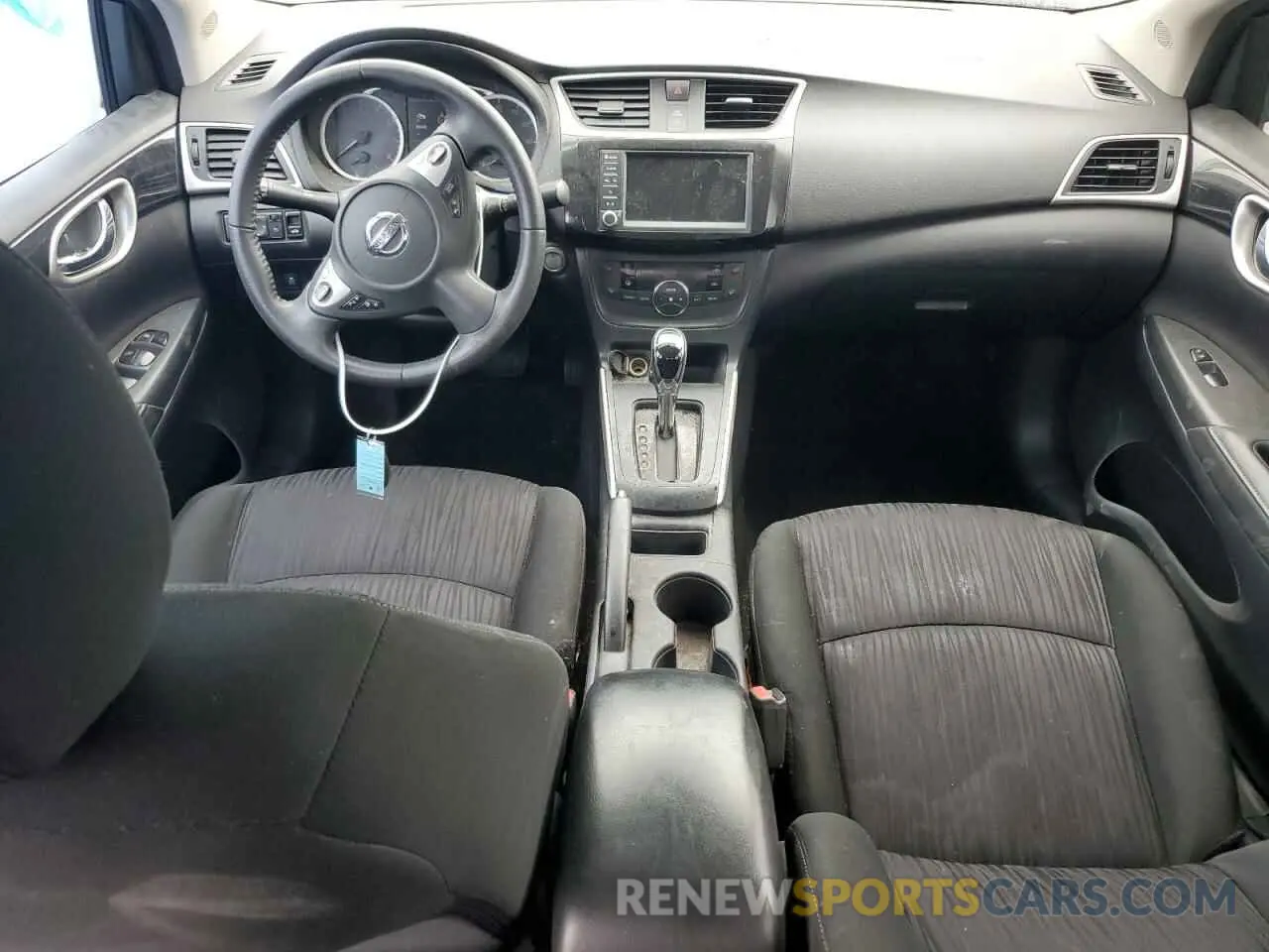 8 Фотография поврежденного автомобиля 3N1AB7APXKY404681 NISSAN SENTRA 2019