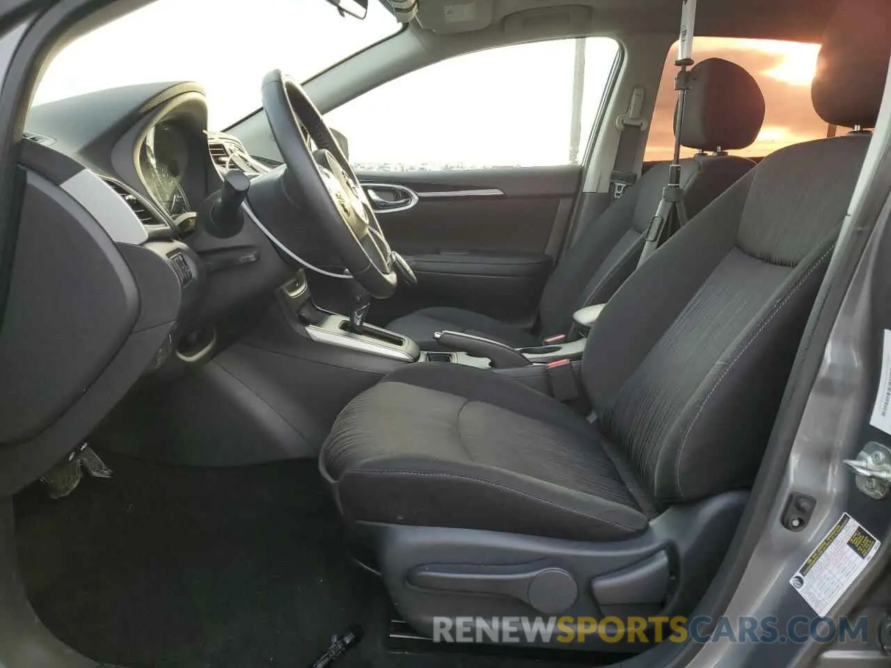 7 Photograph of a damaged car 3N1AB7APXKY412750 NISSAN SENTRA 2019