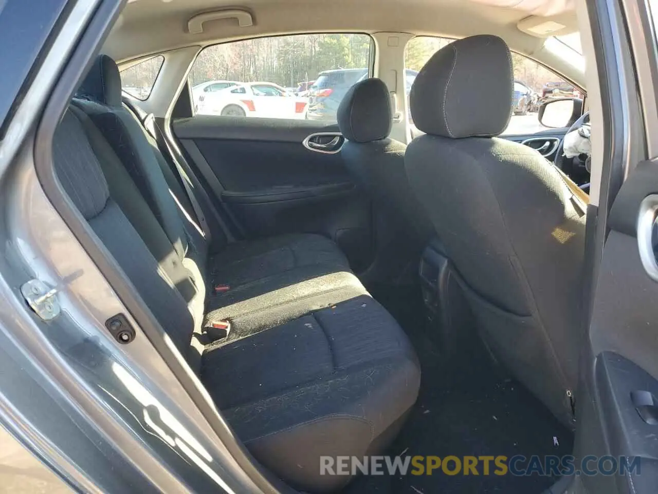 10 Фотография поврежденного автомобиля 3N1AB7APXKY428530 NISSAN SENTRA 2019