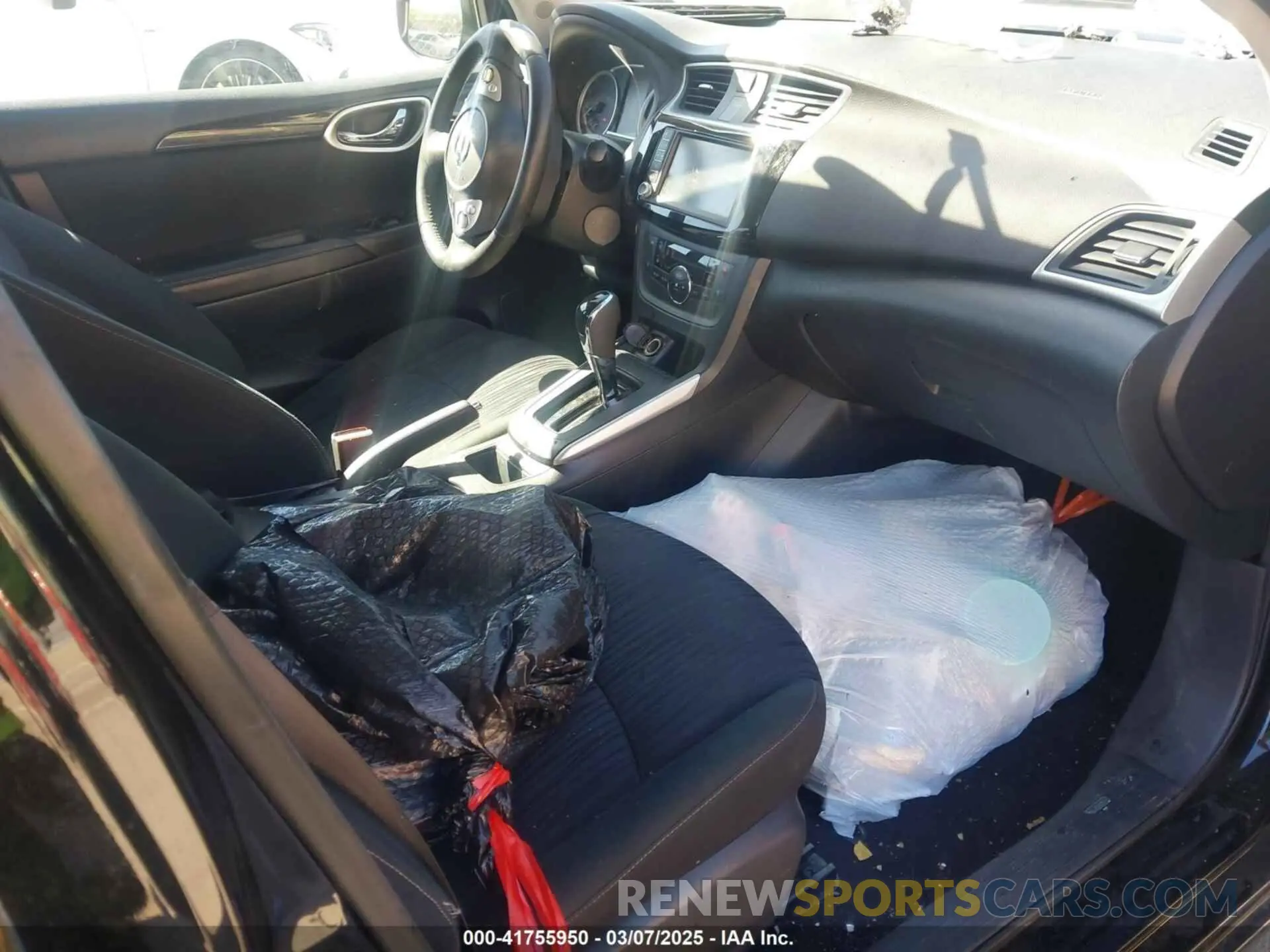 5 Photograph of a damaged car 3N1AB7APXKY434084 NISSAN SENTRA 2019