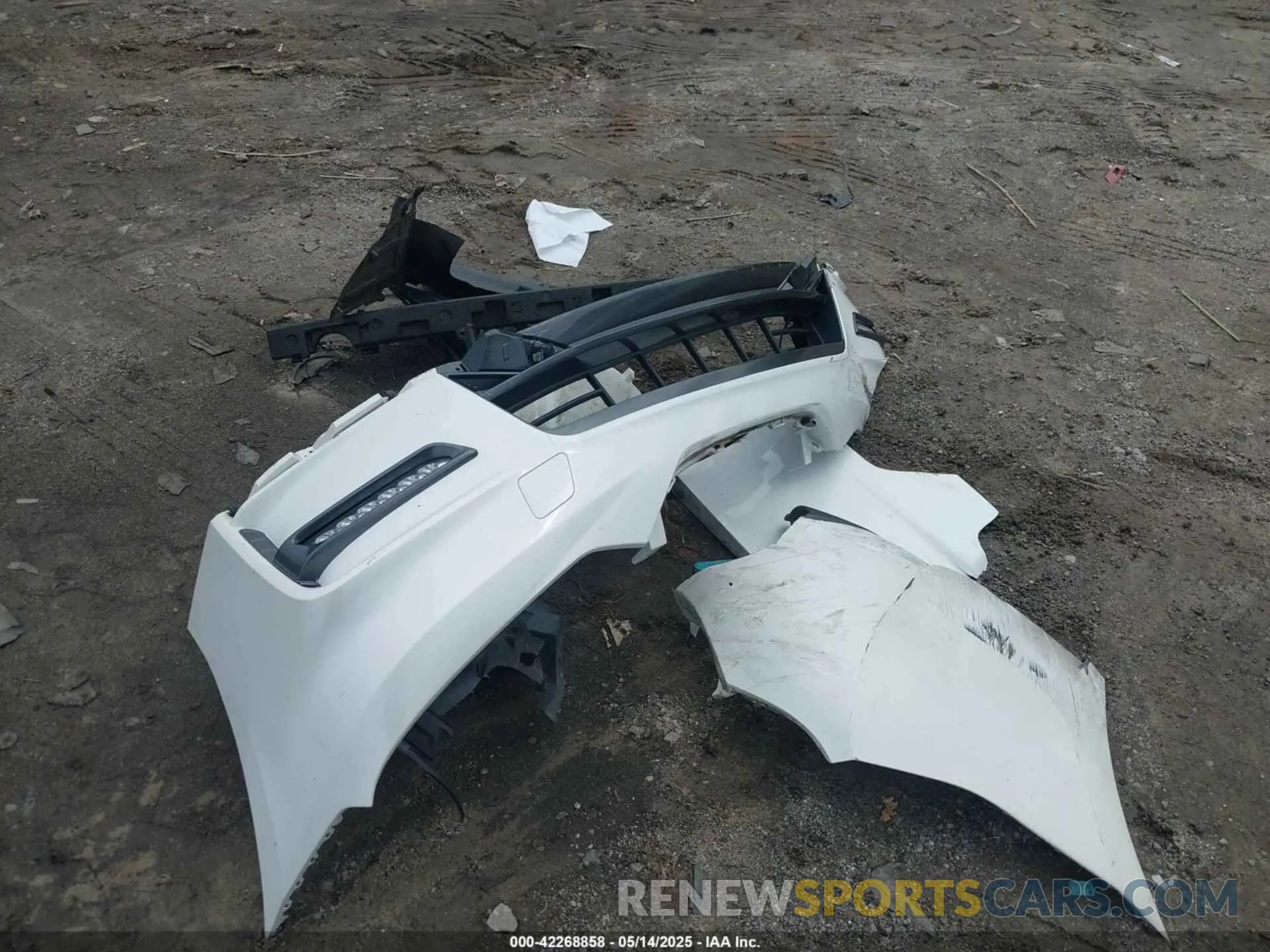 12 Photograph of a damaged car 3N1CB7AP6KY399441 NISSAN SENTRA 2019