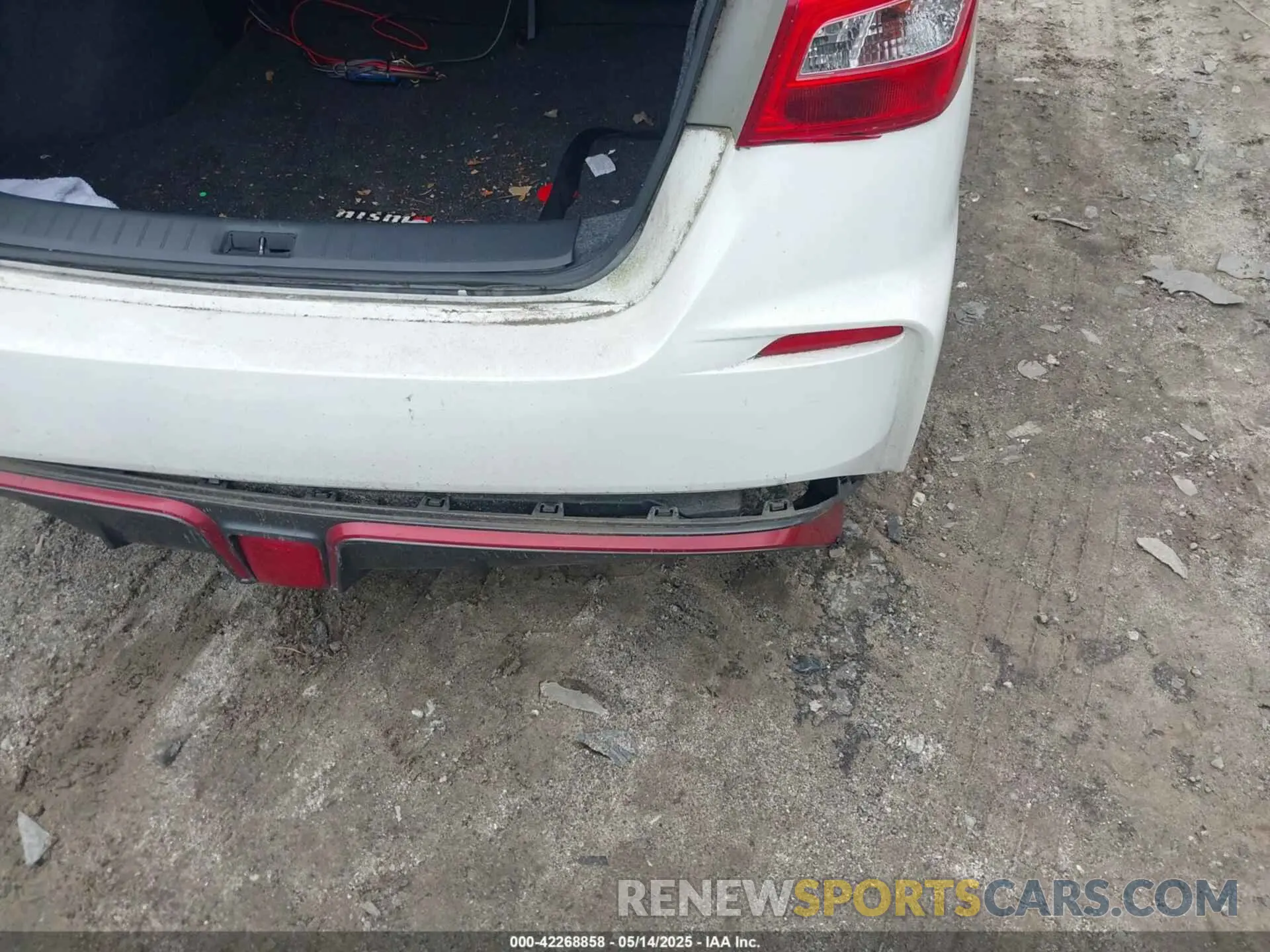 6 Photograph of a damaged car 3N1CB7AP6KY399441 NISSAN SENTRA 2019