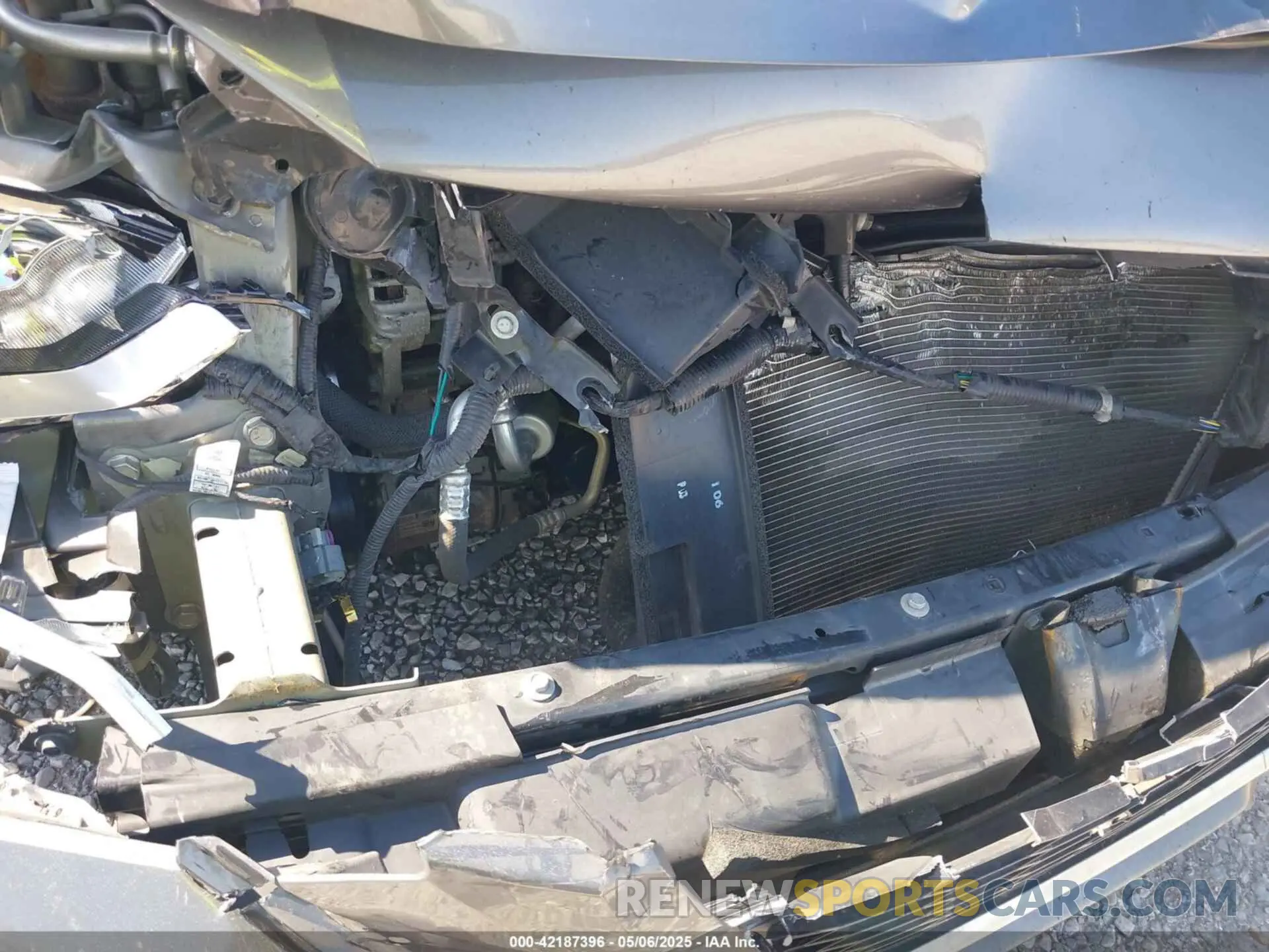 18 Photograph of a damaged car 3N1AB8BV1LY308099 NISSAN SENTRA 2020