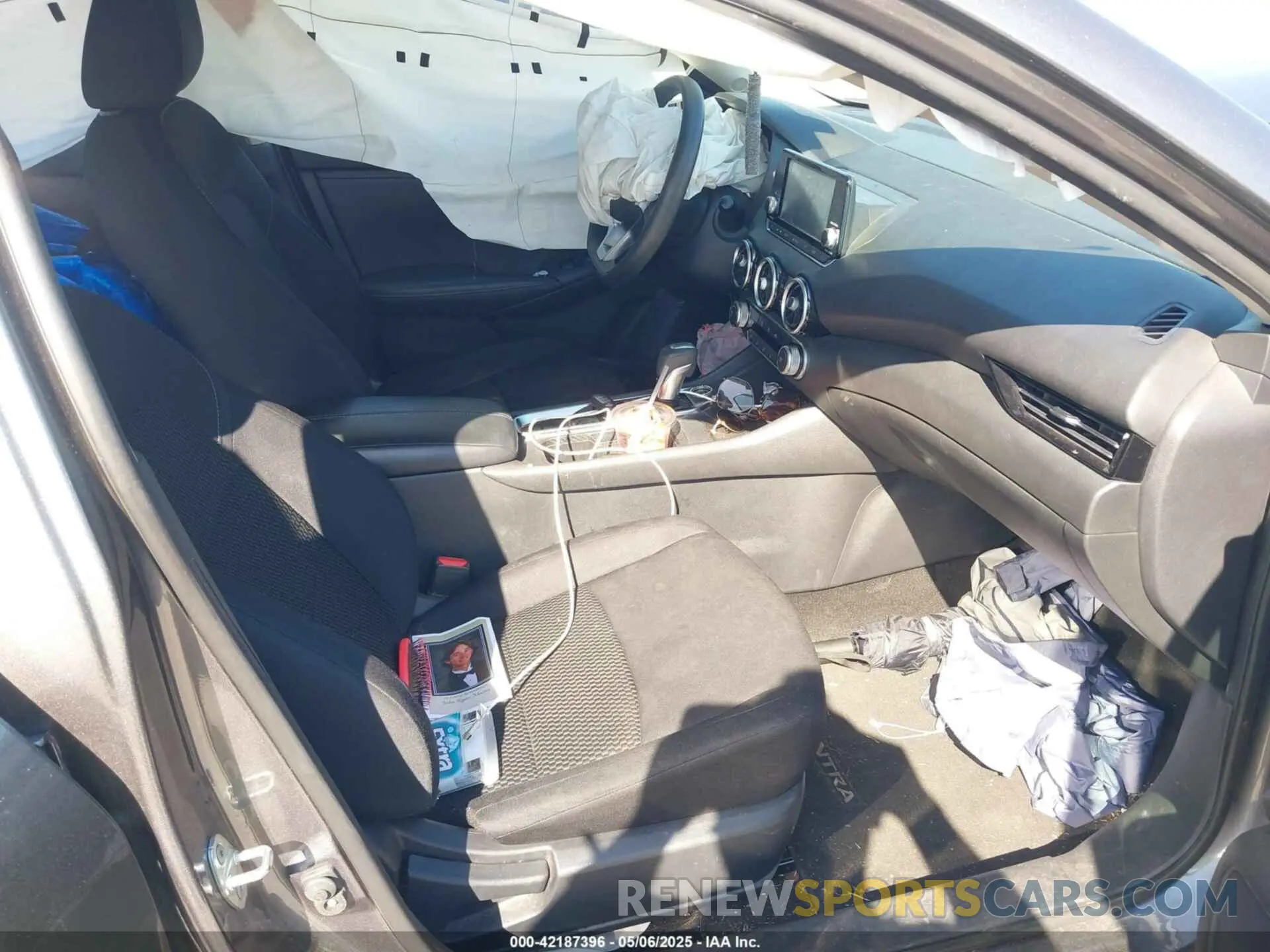 5 Photograph of a damaged car 3N1AB8BV1LY308099 NISSAN SENTRA 2020