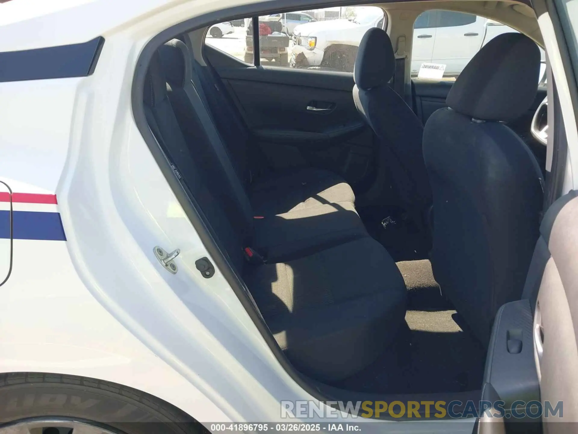 8 Фотография поврежденного автомобиля 3N1AB8BV2LY300741 NISSAN SENTRA 2020