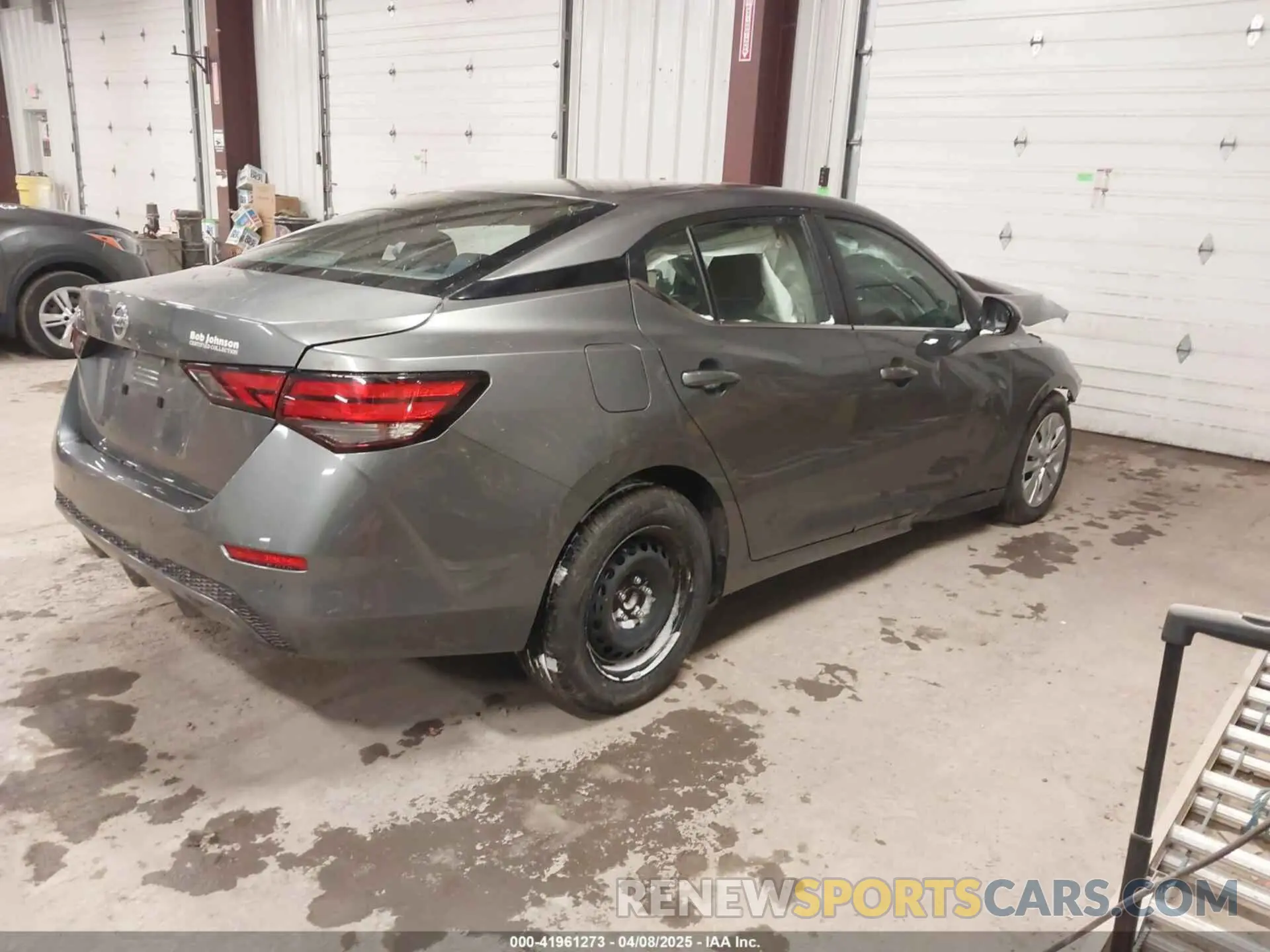 4 Photograph of a damaged car 3N1AB8BV3LY206433 NISSAN SENTRA 2020