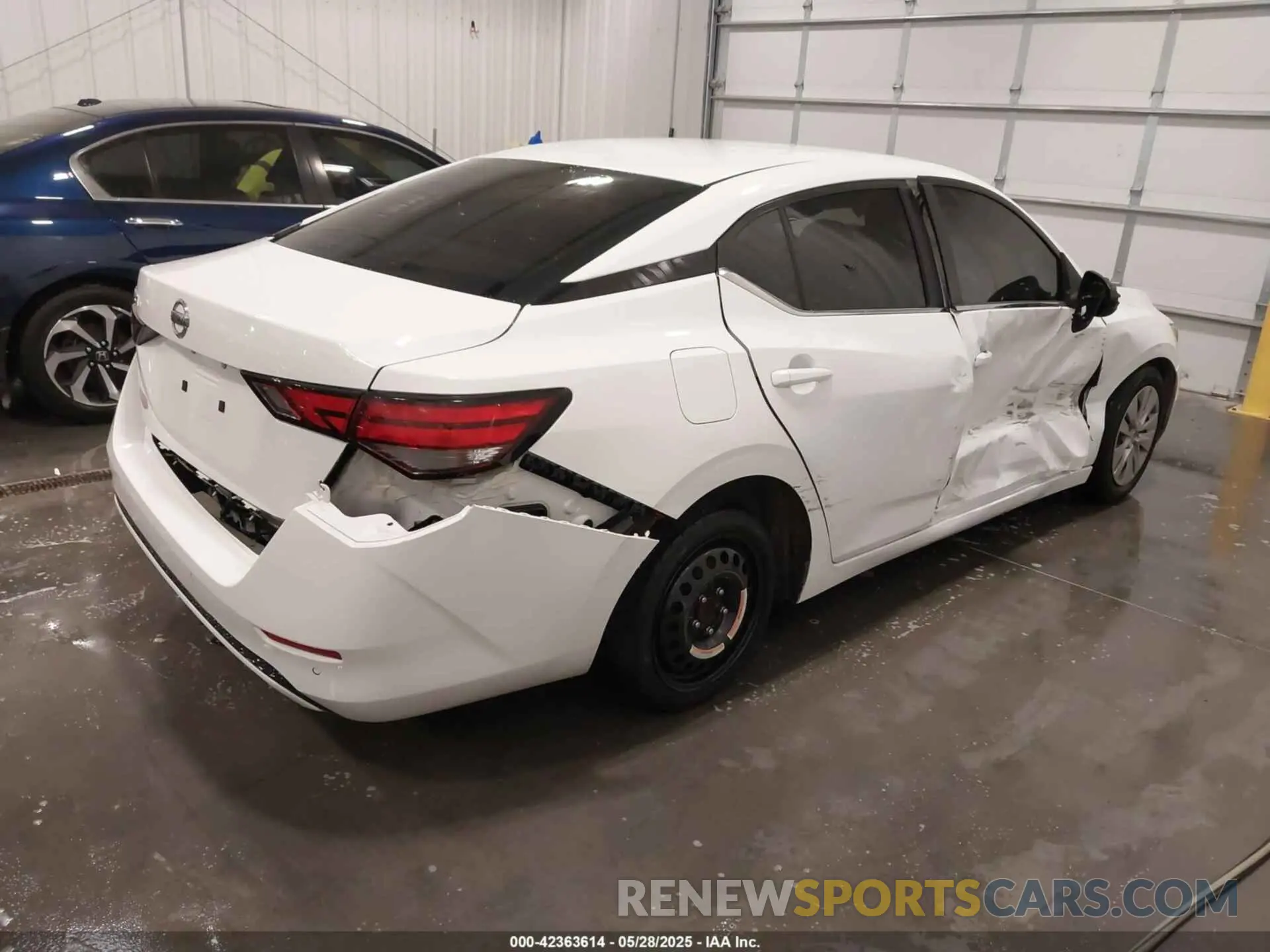 4 Фотография поврежденного автомобиля 3N1AB8BV3LY208571 NISSAN SENTRA 2020