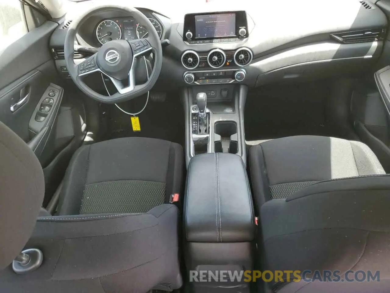 8 Фотография поврежденного автомобиля 3N1AB8BV3LY215696 NISSAN SENTRA 2020