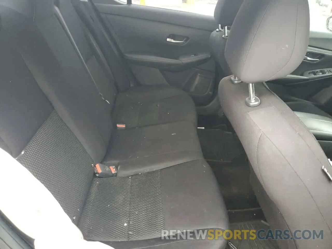 11 Photograph of a damaged car 3N1AB8BV3LY272268 NISSAN SENTRA 2020