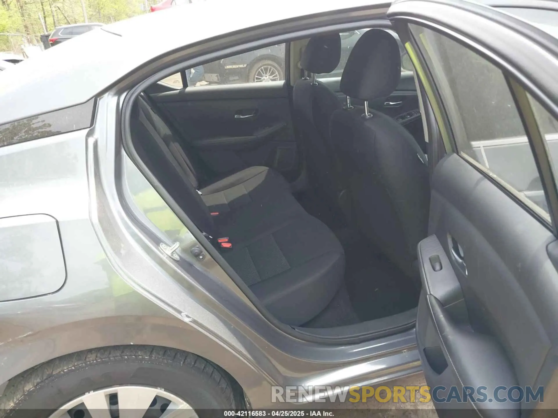 8 Photograph of a damaged car 3N1AB8BV3LY310761 NISSAN SENTRA 2020