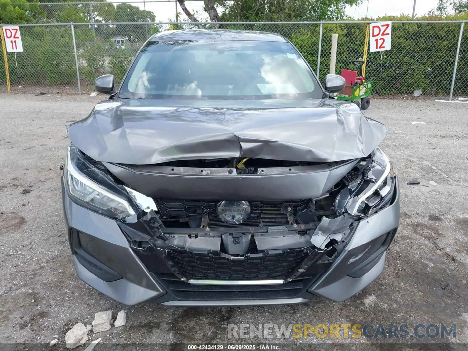 13 Photograph of a damaged car 3N1AB8BV6LY206345 NISSAN SENTRA 2020