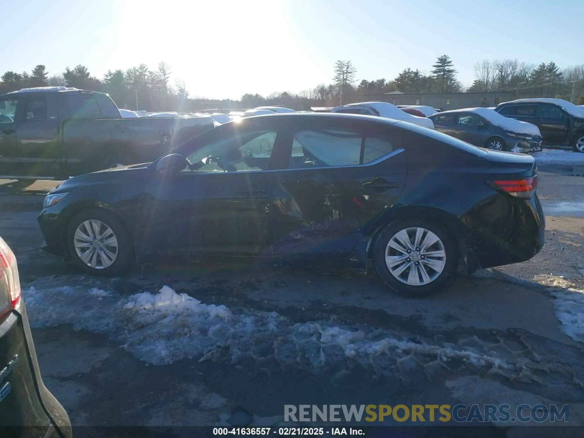 14 Photograph of a damaged car 3N1AB8BV6LY253925 NISSAN SENTRA 2020