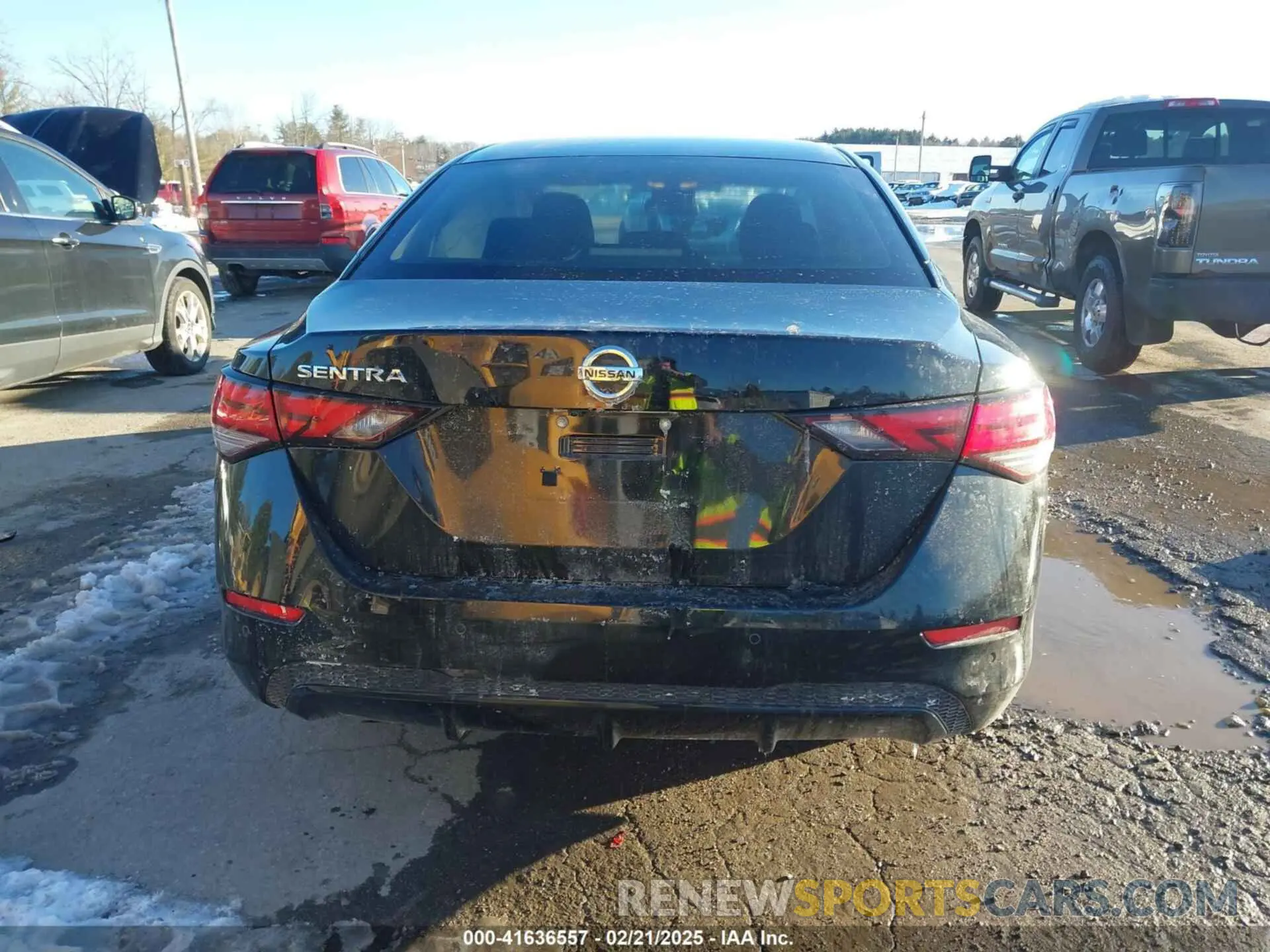 16 Photograph of a damaged car 3N1AB8BV6LY253925 NISSAN SENTRA 2020