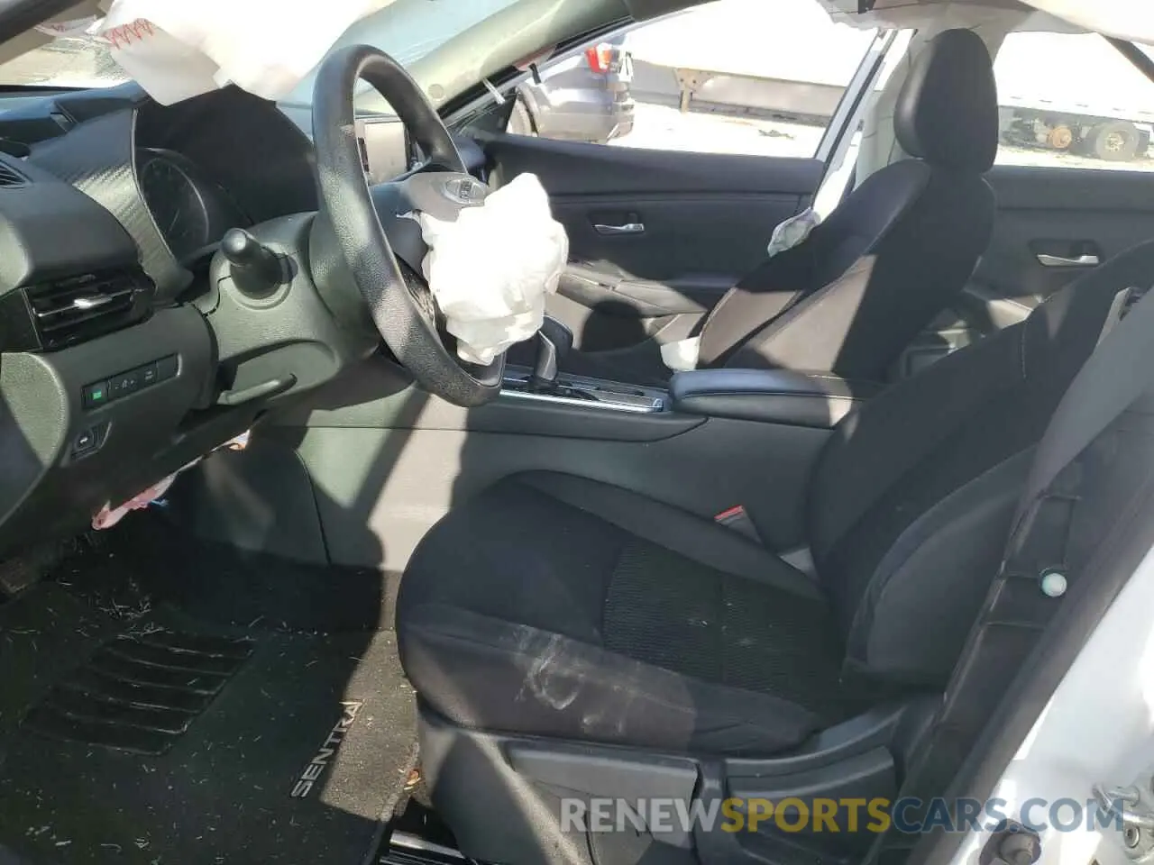 7 Photograph of a damaged car 3N1AB8BV6LY295236 NISSAN SENTRA 2020