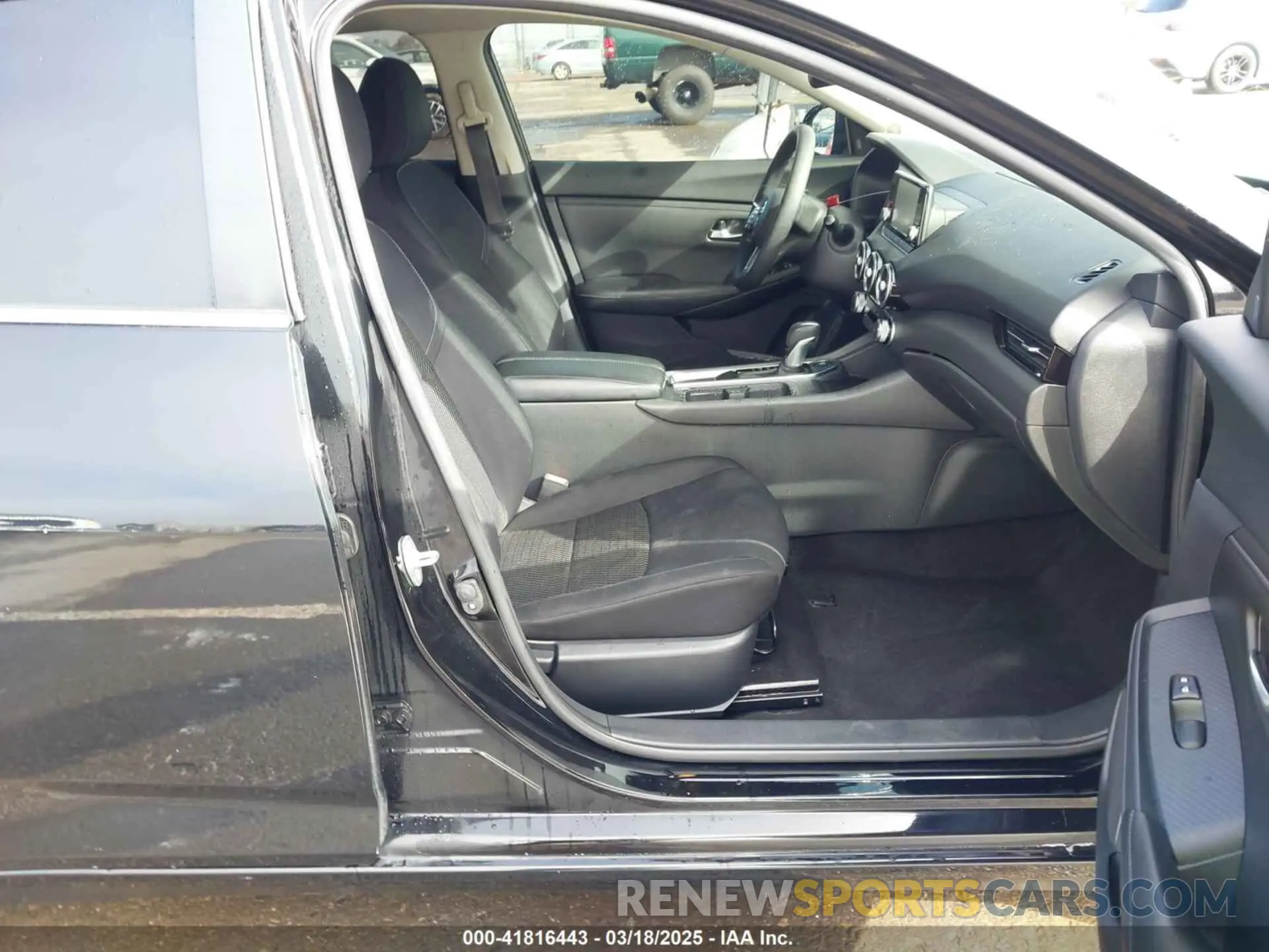 5 Photograph of a damaged car 3N1AB8BV7LY242660 NISSAN SENTRA 2020