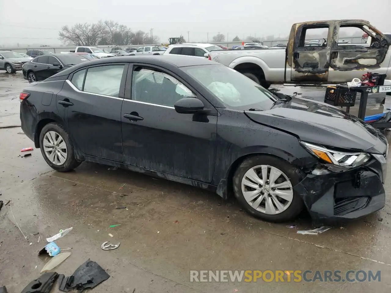 4 Фотография поврежденного автомобиля 3N1AB8BV8LY264750 NISSAN SENTRA 2020