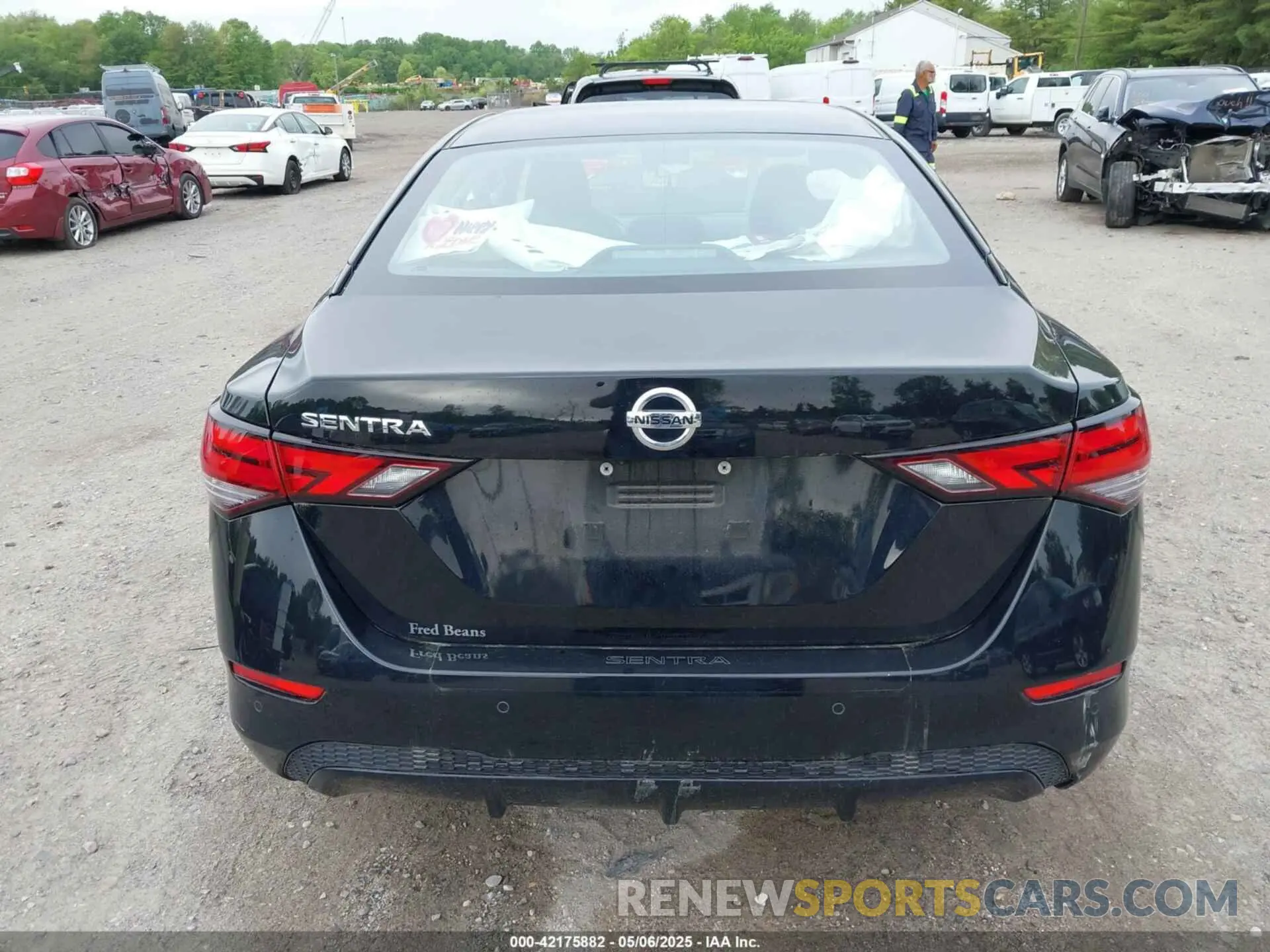 16 Photograph of a damaged car 3N1AB8BVXLY263499 NISSAN SENTRA 2020