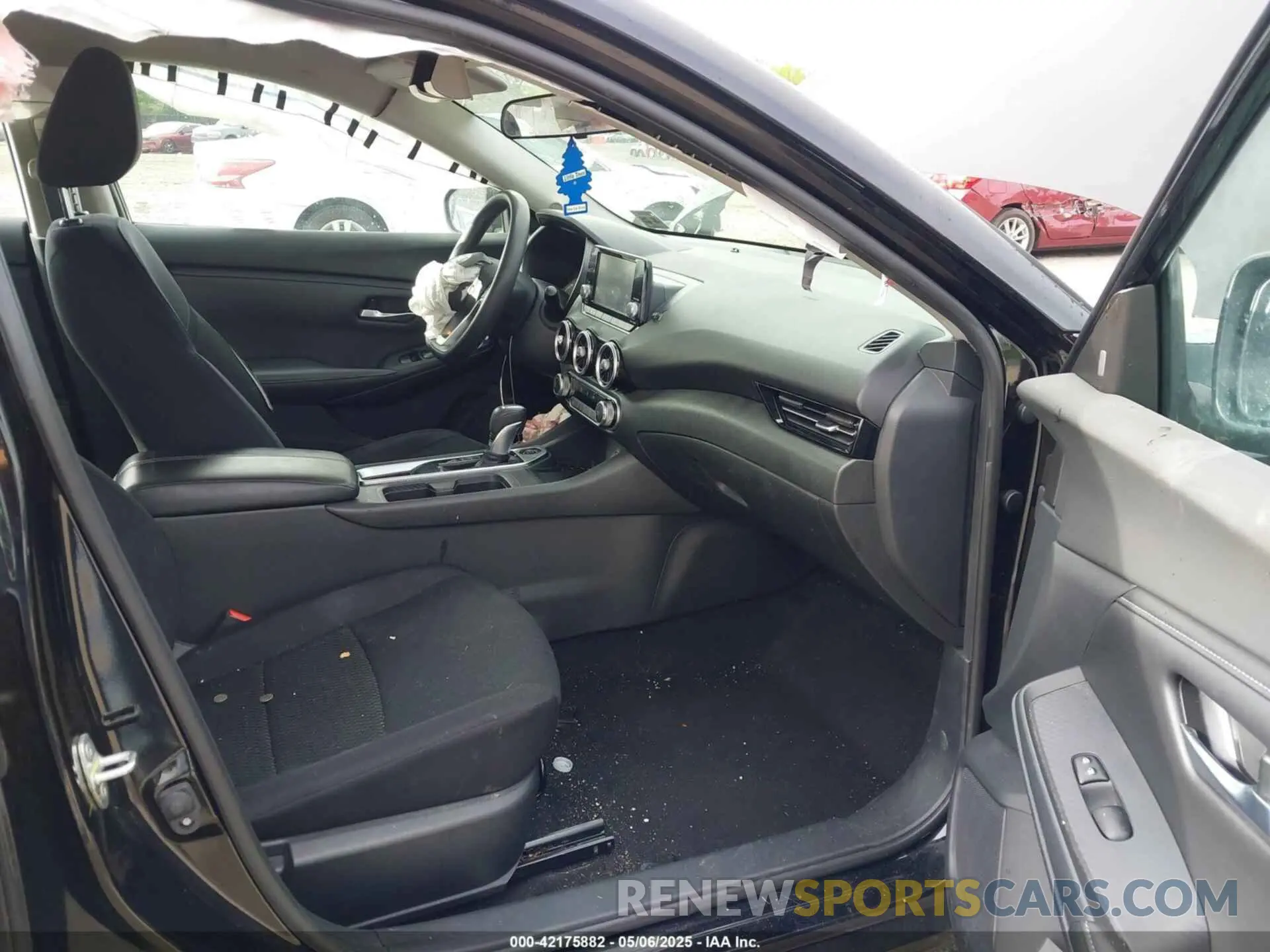 5 Photograph of a damaged car 3N1AB8BVXLY263499 NISSAN SENTRA 2020