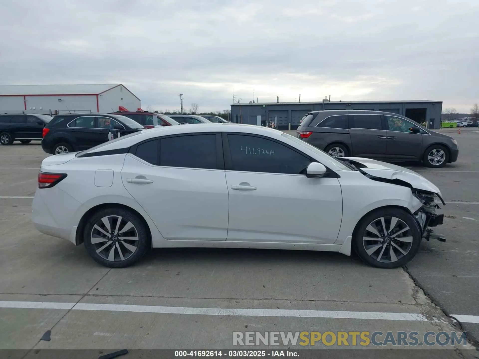 14 Photograph of a damaged car 3N1AB8CV0LY243843 NISSAN SENTRA 2020