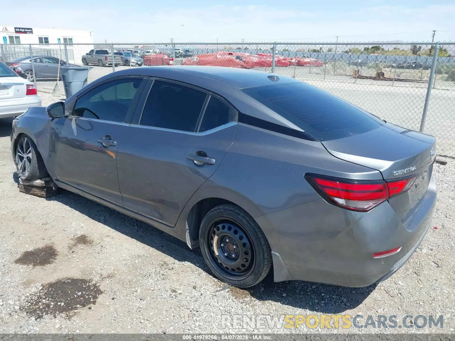 3 Фотография поврежденного автомобиля 3N1AB8CV0LY285168 NISSAN SENTRA 2020