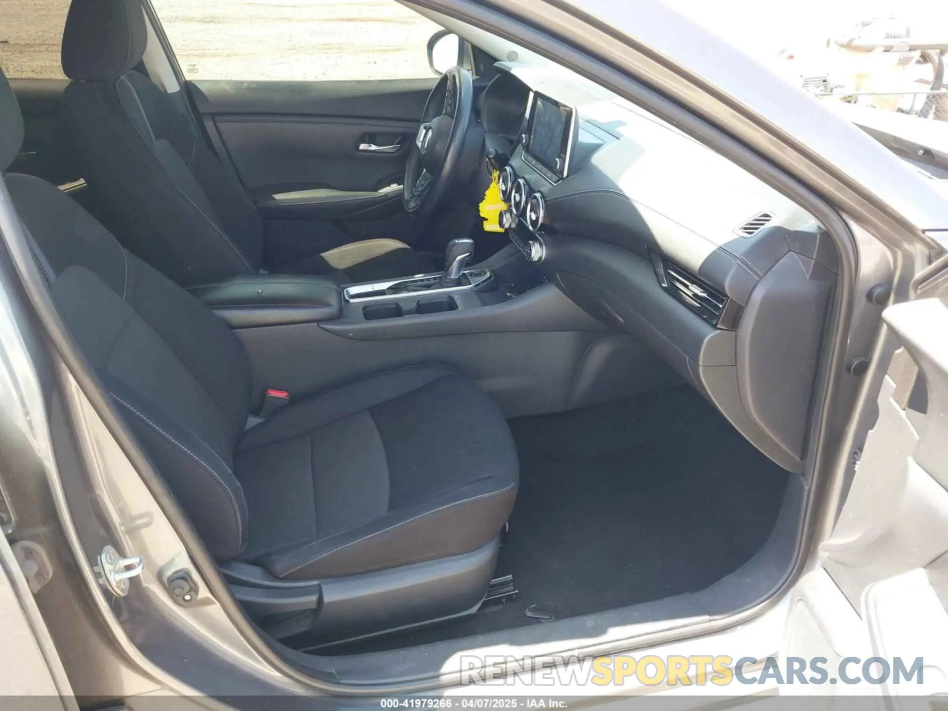 5 Фотография поврежденного автомобиля 3N1AB8CV0LY285168 NISSAN SENTRA 2020