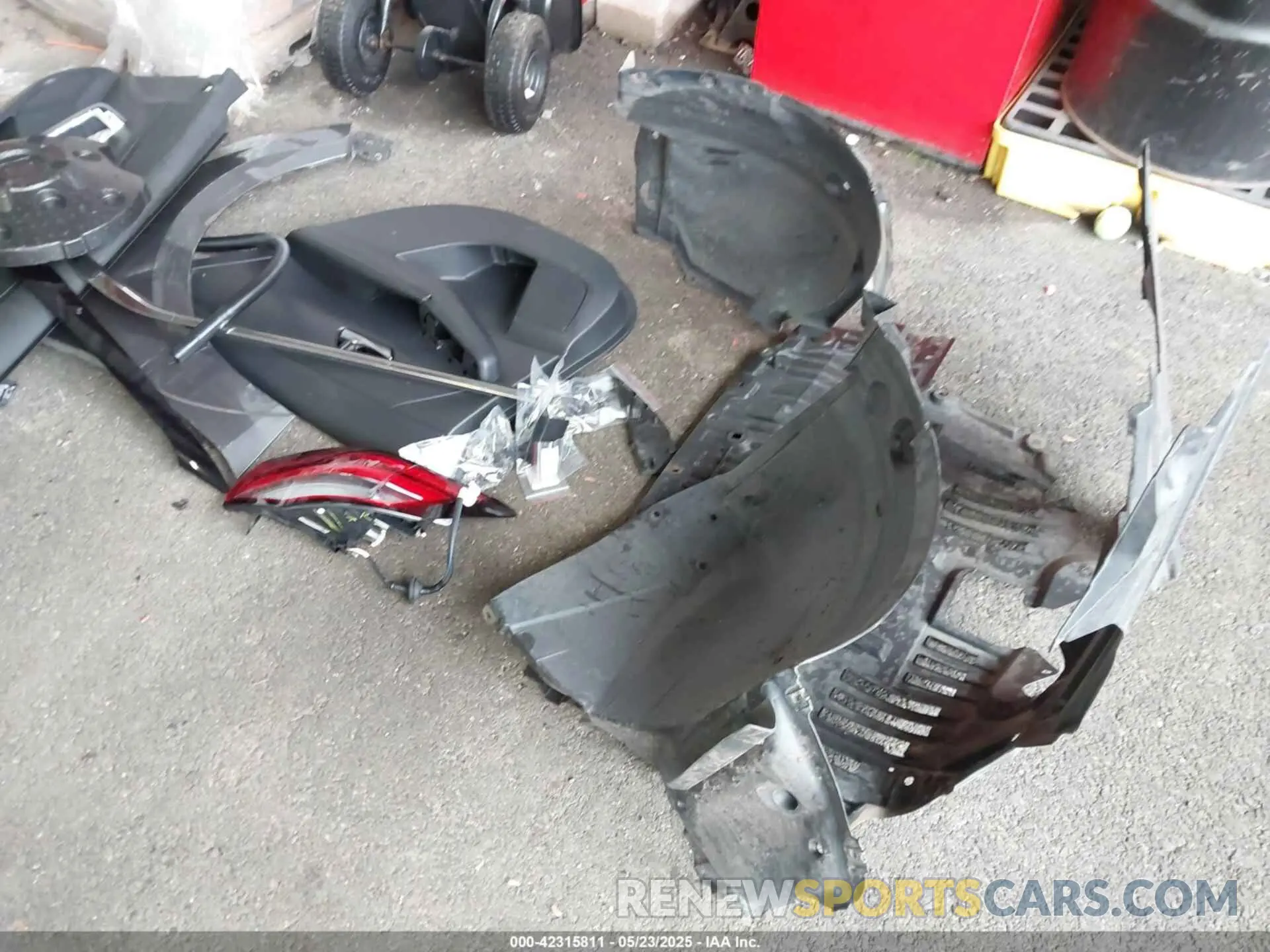 18 Photograph of a damaged car 3N1AB8CV0LY287020 NISSAN SENTRA 2020