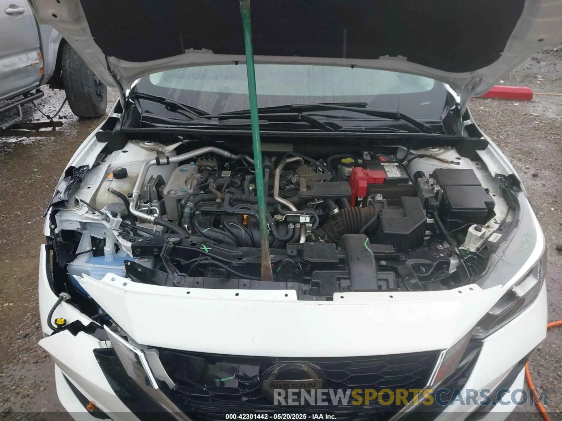 10 Photograph of a damaged car 3N1AB8CV1LY204808 NISSAN SENTRA 2020