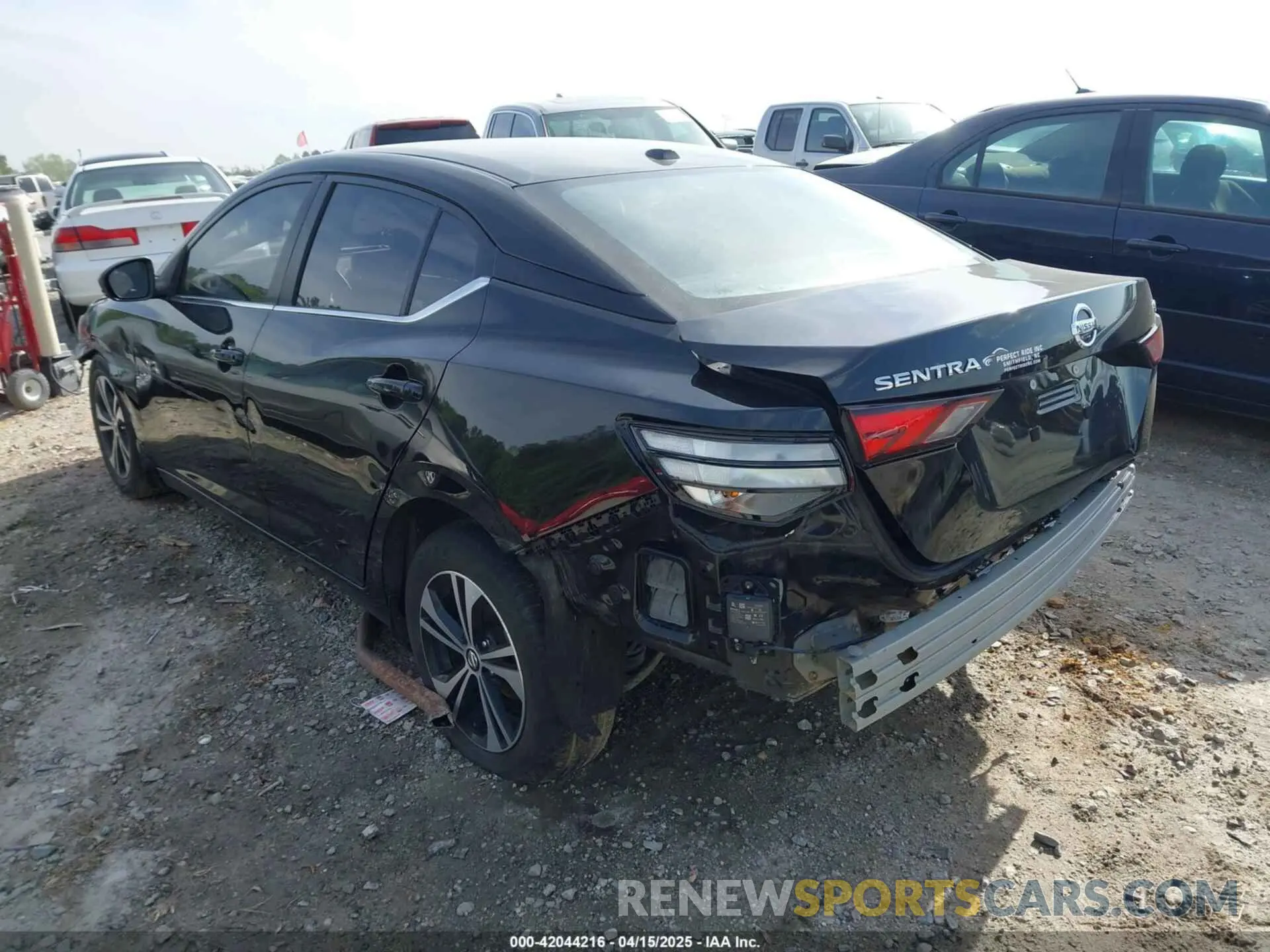 3 Фотография поврежденного автомобиля 3N1AB8CV1LY232494 NISSAN SENTRA 2020