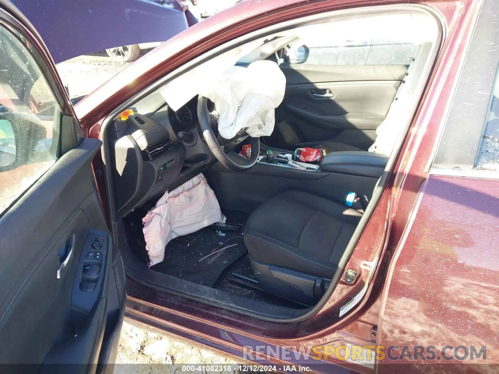 5 Photograph of a damaged car 3N1AB8CV2LY241723 NISSAN SENTRA 2020
