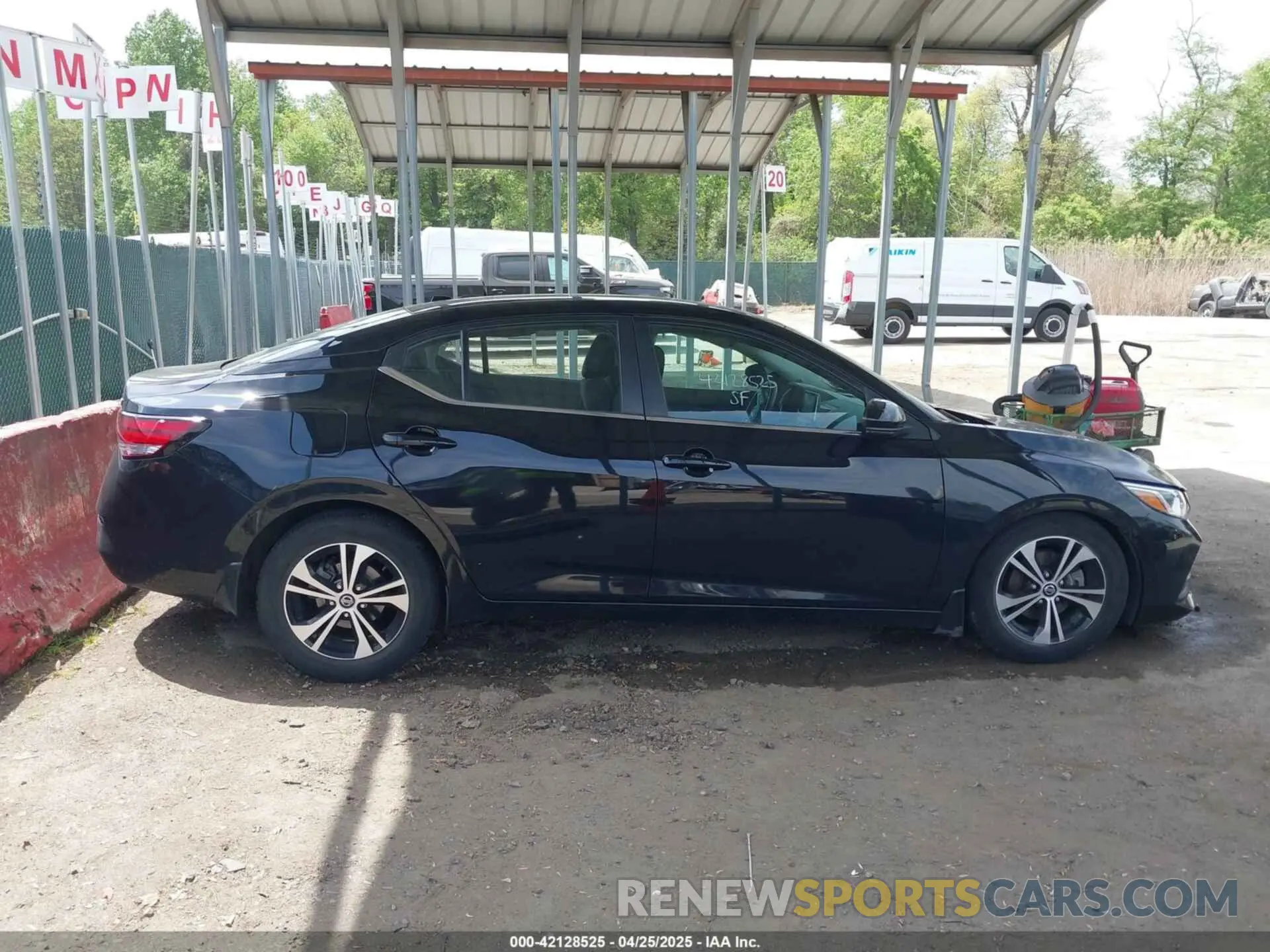 13 Фотография поврежденного автомобиля 3N1AB8CV3LY220413 NISSAN SENTRA 2020