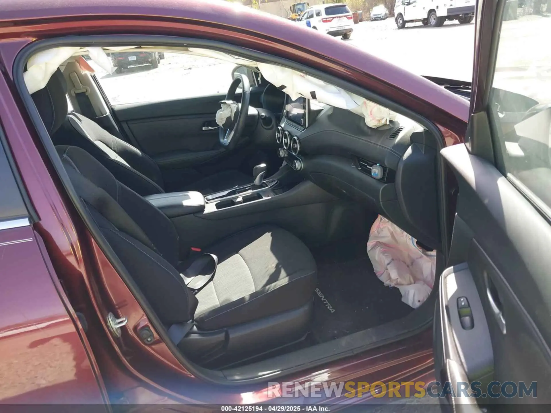 5 Photograph of a damaged car 3N1AB8CV3LY282894 NISSAN SENTRA 2020