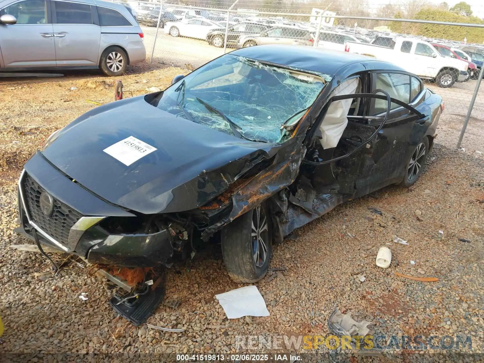2 Фотография поврежденного автомобиля 3N1AB8CV3LY310807 NISSAN SENTRA 2020