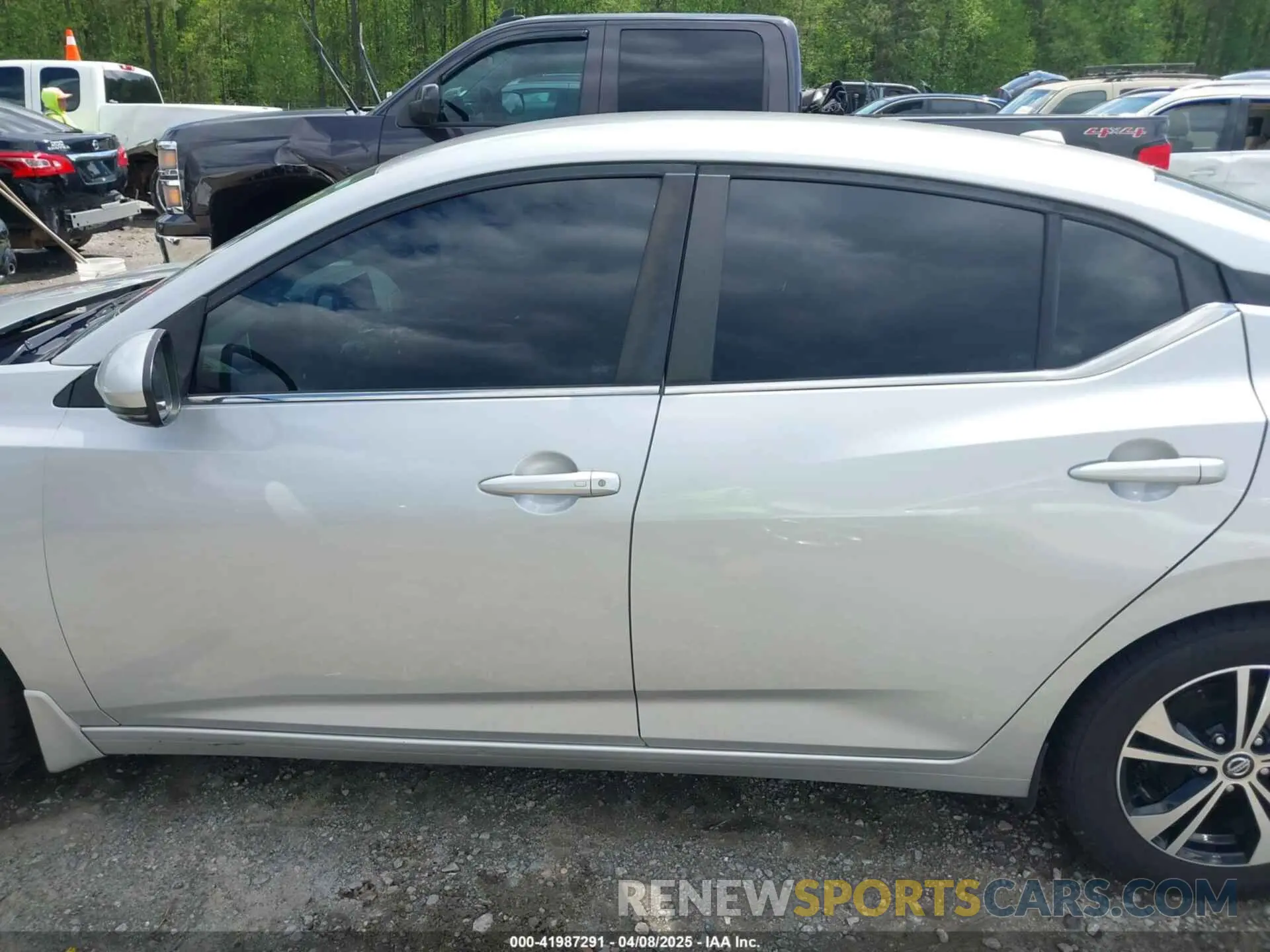 14 Photograph of a damaged car 3N1AB8CV4LY226849 NISSAN SENTRA 2020