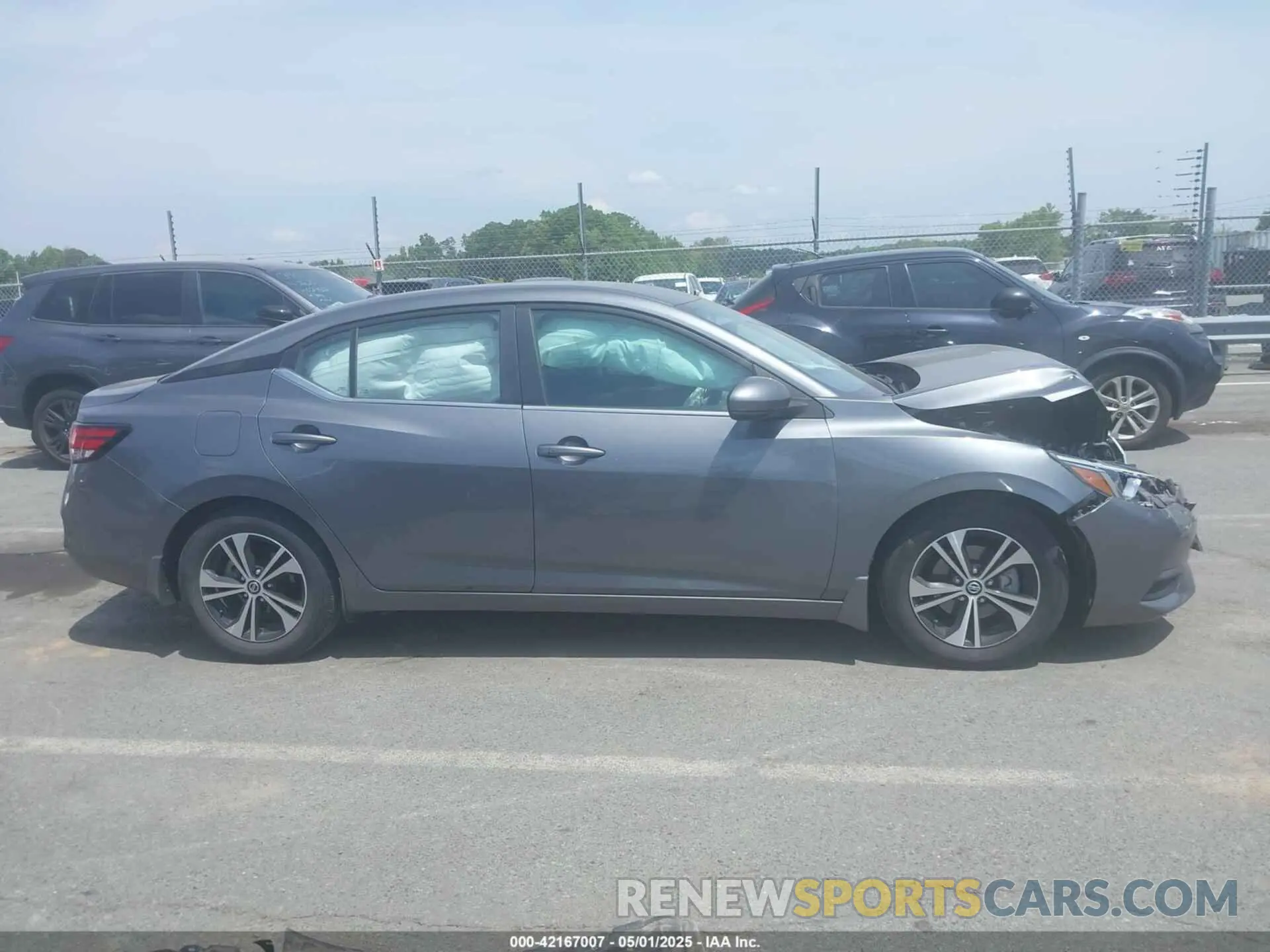 13 Photograph of a damaged car 3N1AB8CV4LY238936 NISSAN SENTRA 2020